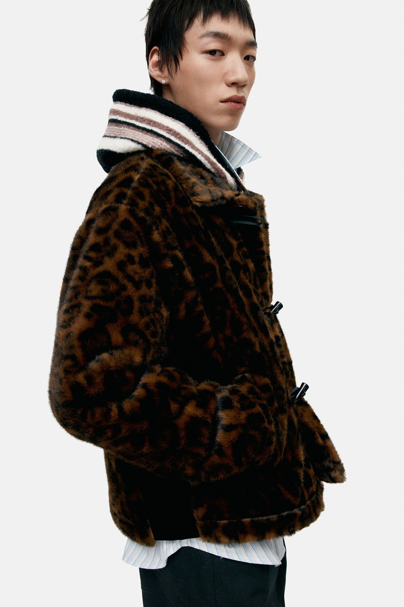 Andersson Bell - Unisex Leopard Fur Duffle Jacket (Brown) product image 14 | TRAB K-Fashion Australia