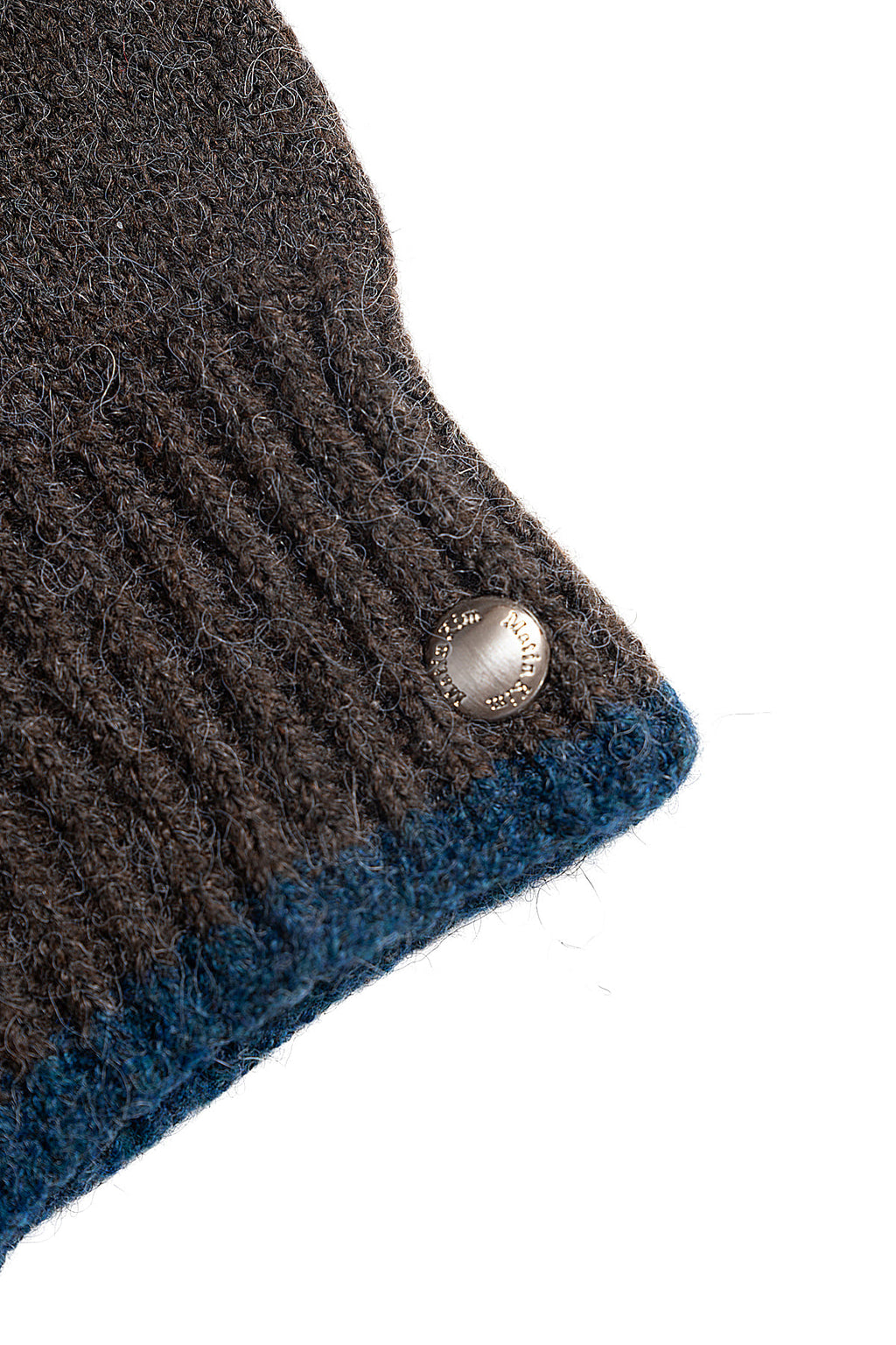 Matin Kim - Color-block Cuff Gloves (Brown) product image 3 | TRAB K-Fashion Australia
