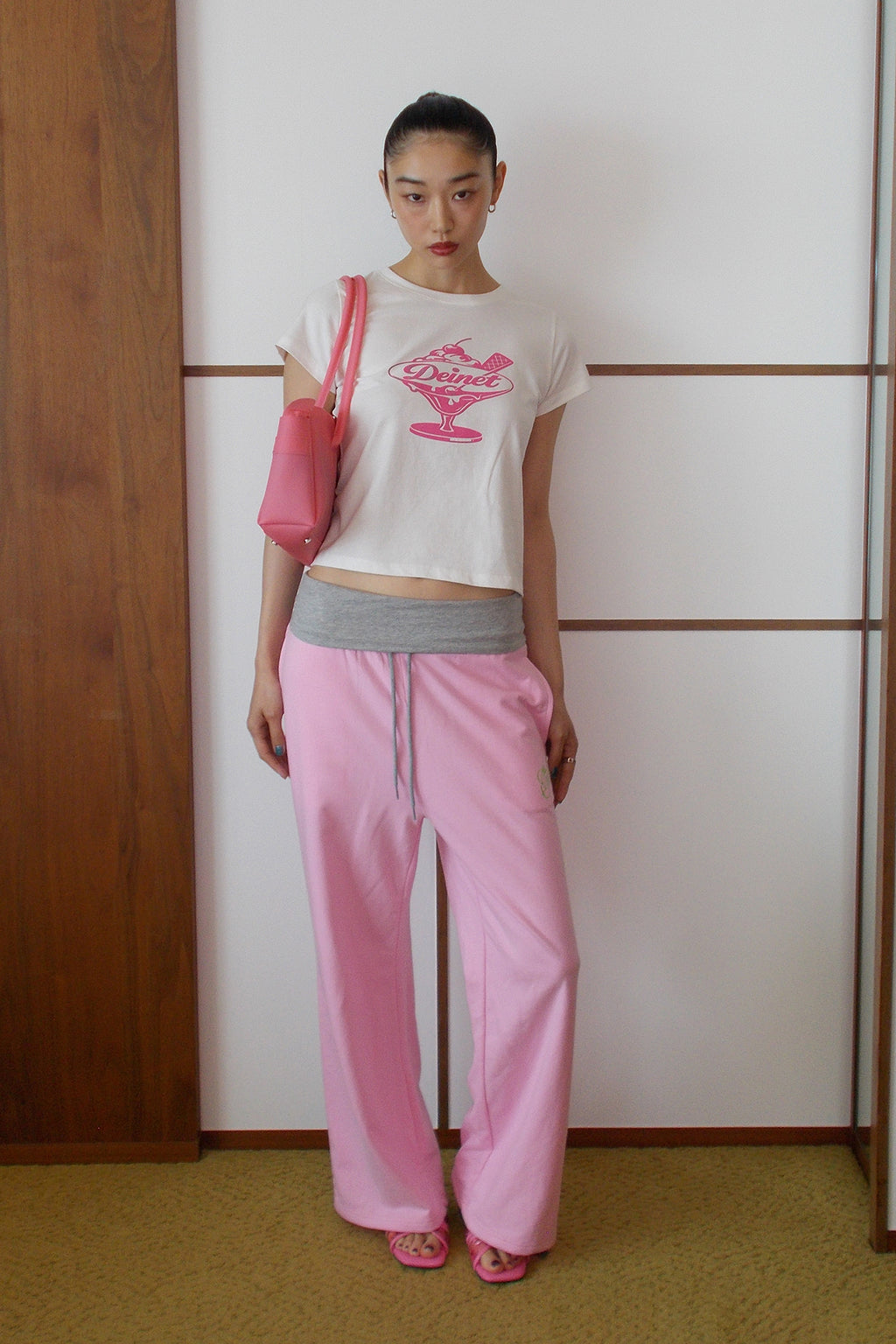 Deinet - Rose Double Sweat Pants (Light Pink) product image 4 | TRAB K-Fashion Australia