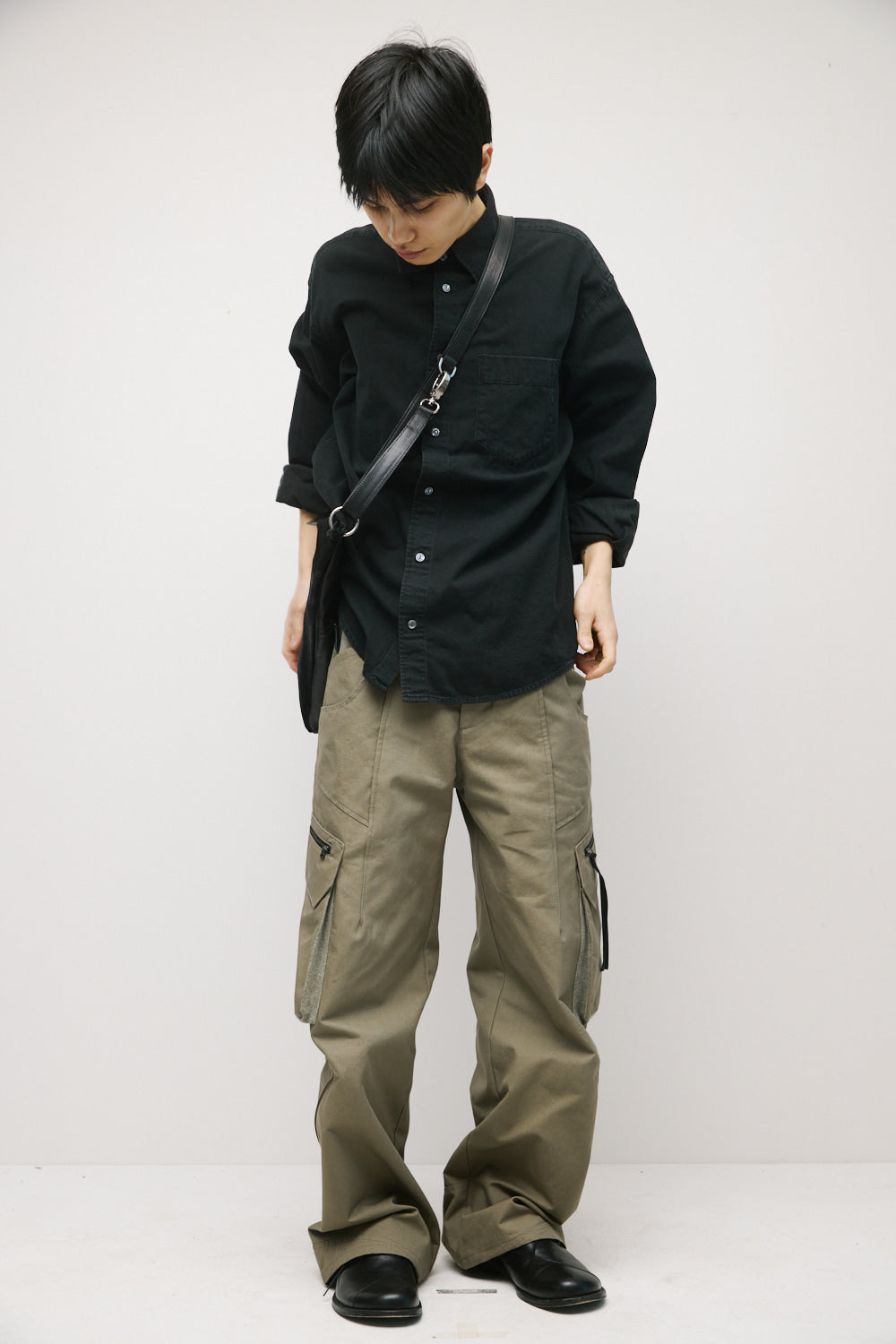 Hatchingroom - Darted Cargo Pants (Dark Beige) product image 8 | TRAB K-Fashion Australia