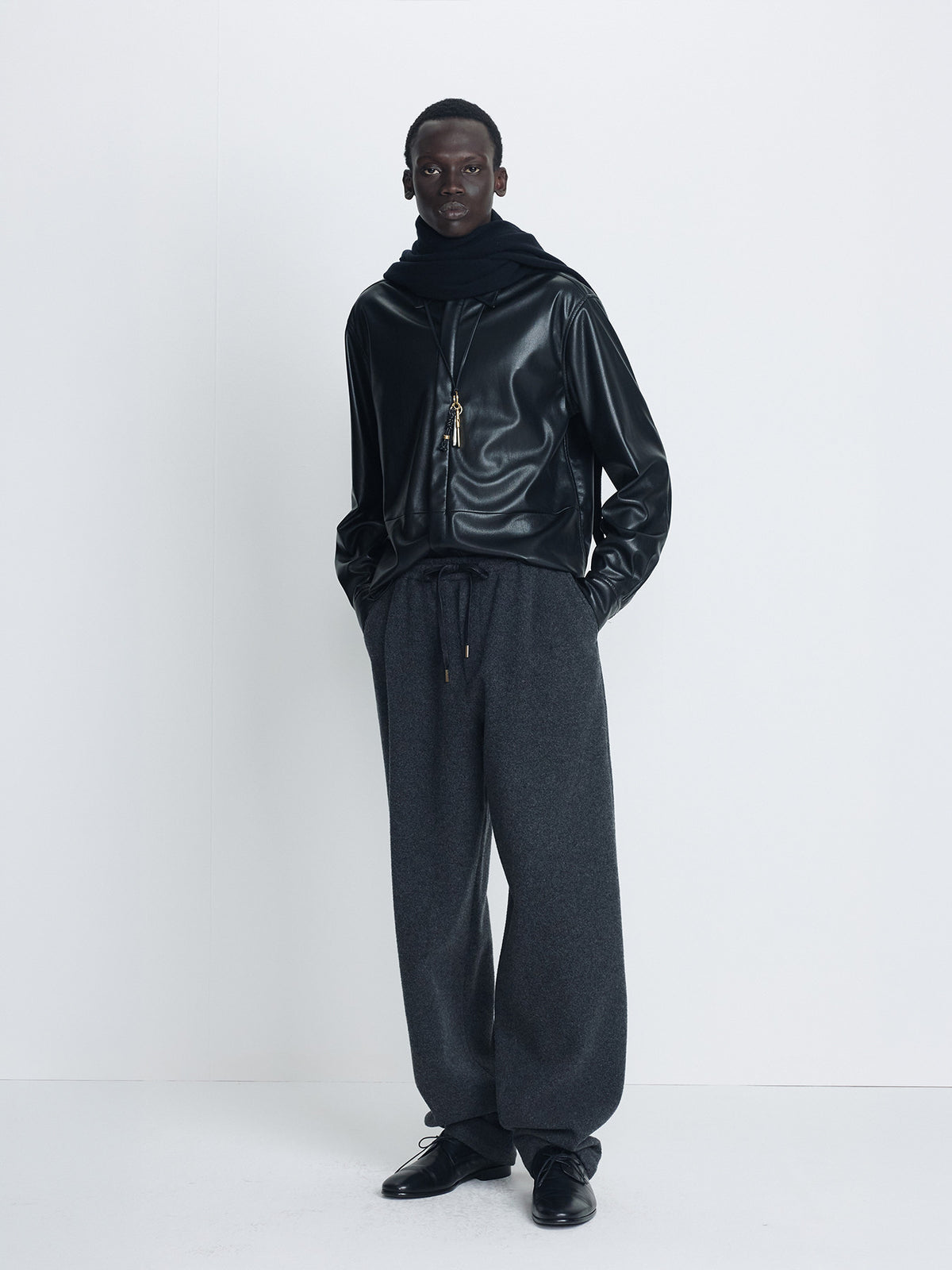 Tonywack - Brushed Wool Flannel Drawstring Pants (Charcoal Anthracite) product image 1 | TRAB K-Fashion Australia