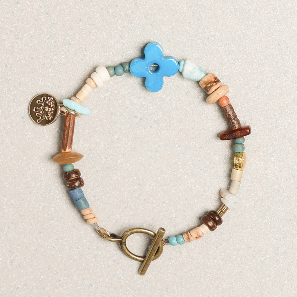 Towtow Archive - Clover Symbol Bracelet Seed (Blue) product image 1 | TRAB K-Fashion Australia