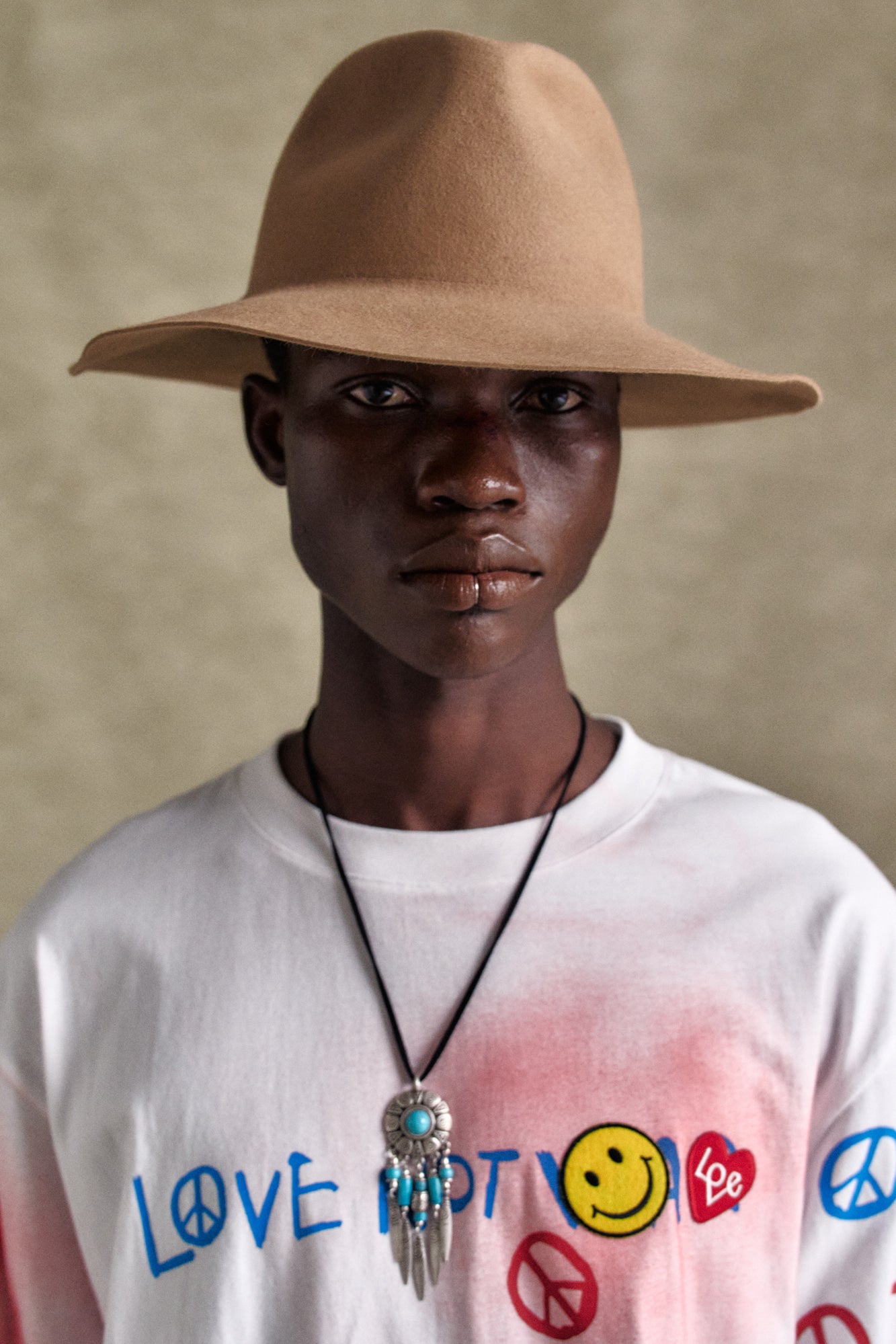 Andersson Bell - Unisex Love L/s T-Shirts (White) product image 4 | TRAB K-Fashion Australia