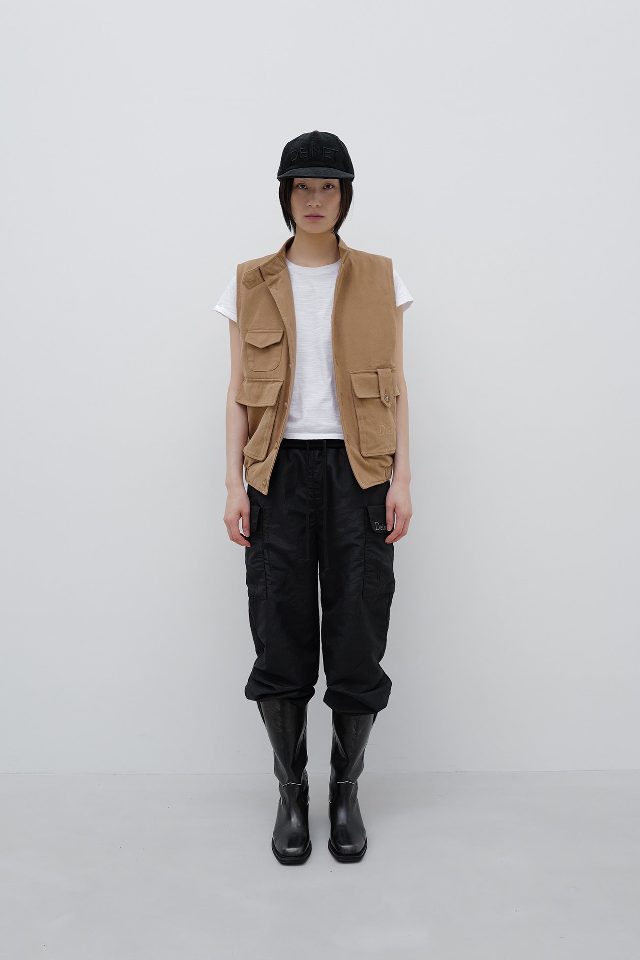 Deinet - Deinet Multi Pocket Cotton Vest (Beige) product image 1 | TRAB K-Fashion Australia