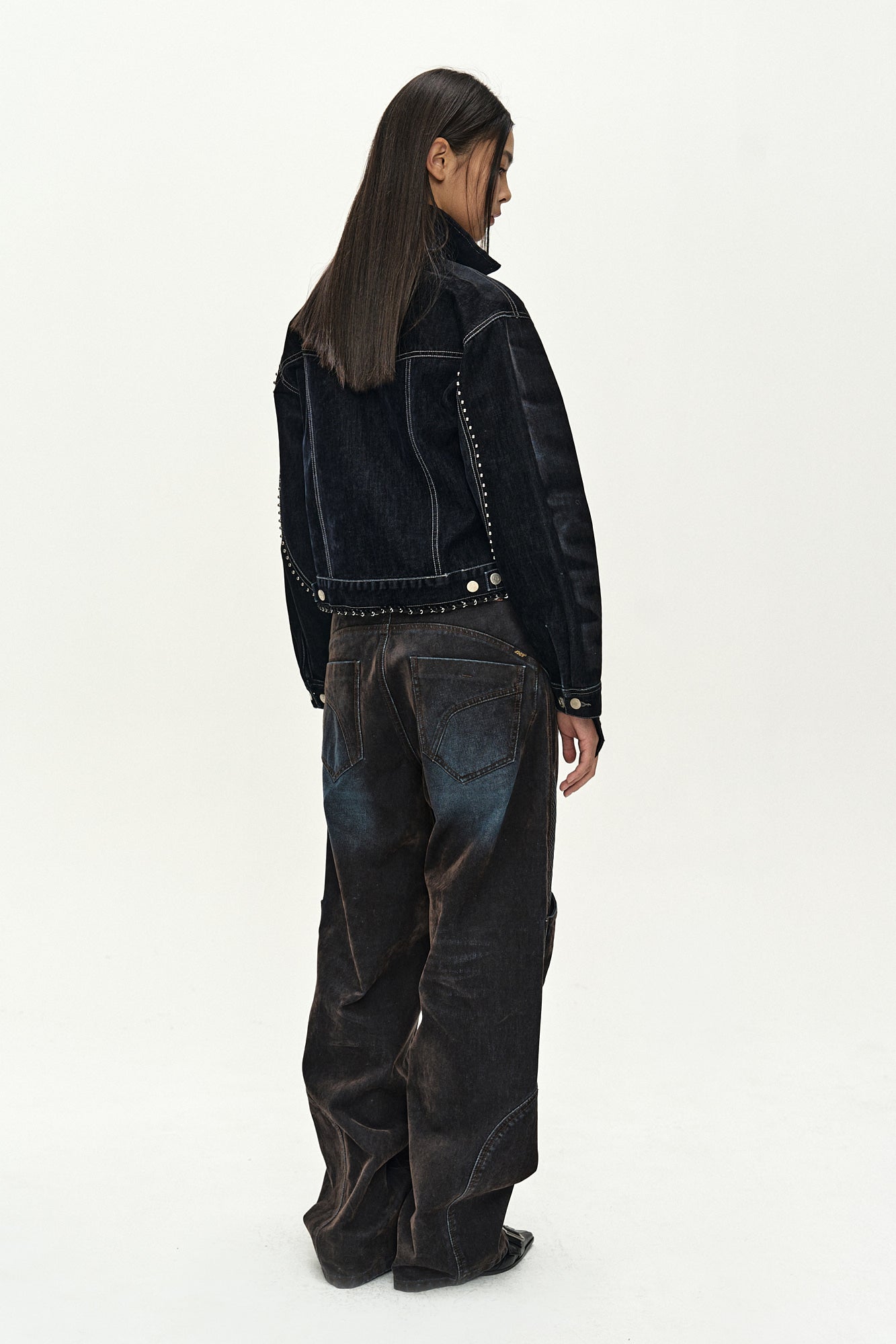 Andersson Bell - [Pre-Order – Ships August 28] Studded Velvet Denim Jacket (black/navy) (Black/Navy) product image 4 | TRAB K-Fashion Australia