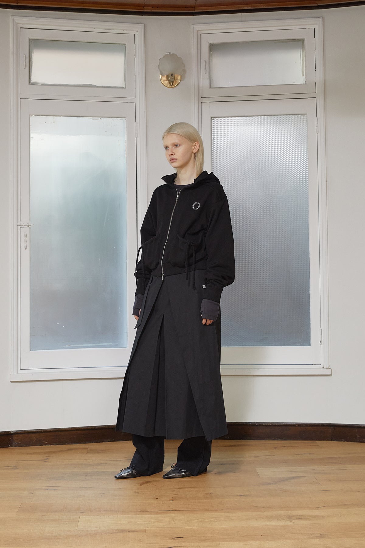 Matin Kim - A Line Pleats Belted Skirt (Black) product image 8 | TRAB K-Fashion Australia