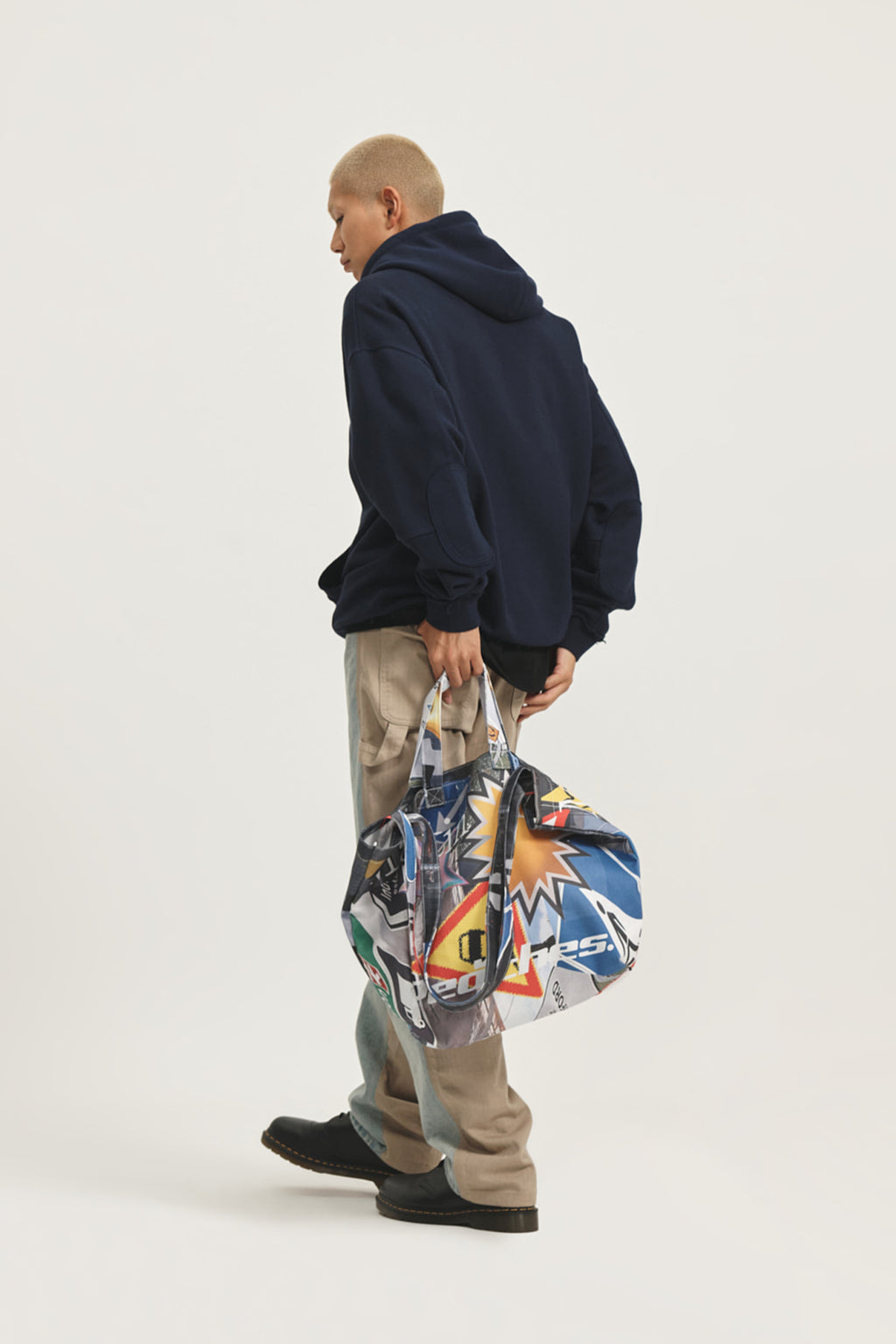 Matin Kim - Peaches Logo Graphic Hoody (Navy) product image 11 | TRAB K-Fashion Australia