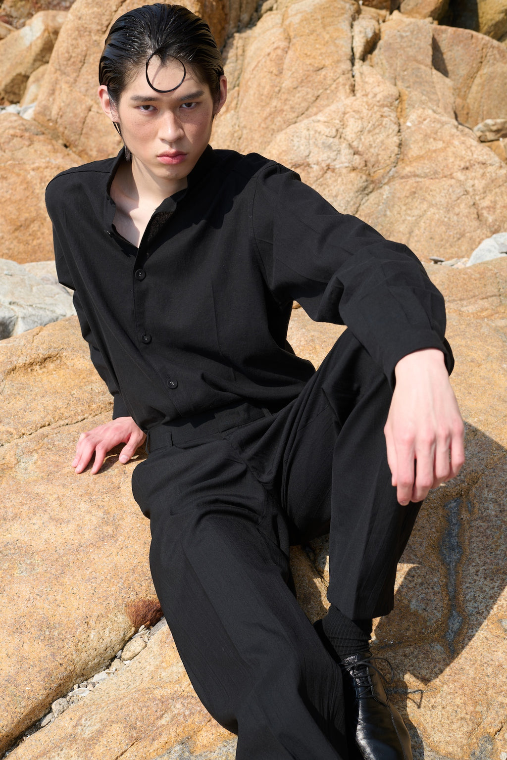 STU - 2 Tuck Crease Slacks (Black) product image 3 | TRAB K-Fashion Australia