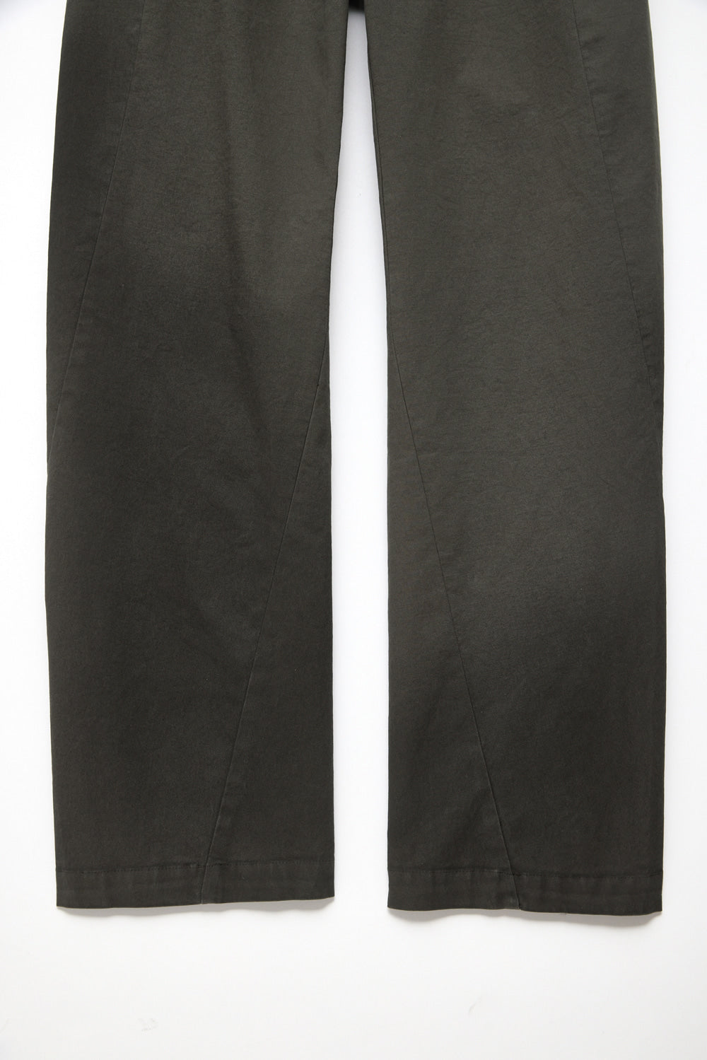 Hatchingroom - Silent Trousers (Dusty Khaki) product image 4 | TRAB K-Fashion Australia