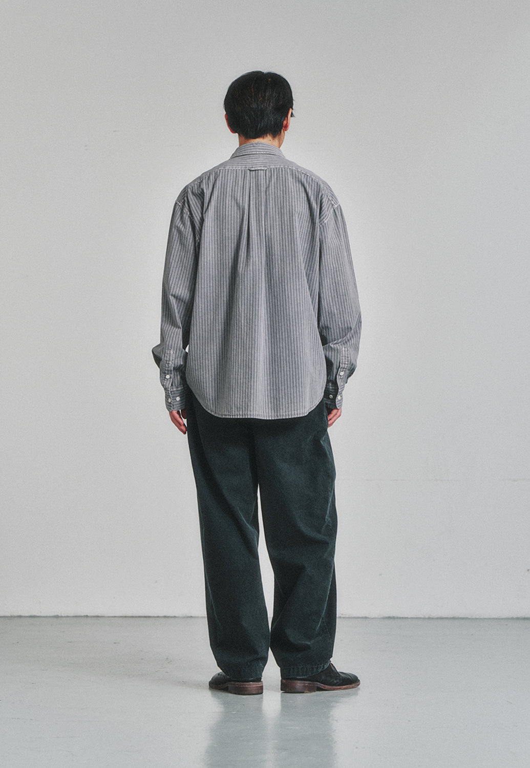 Art if acts - Cotton Side Tuck Curved Trousers (Stone) product image 4 | TRAB K-Fashion Australia