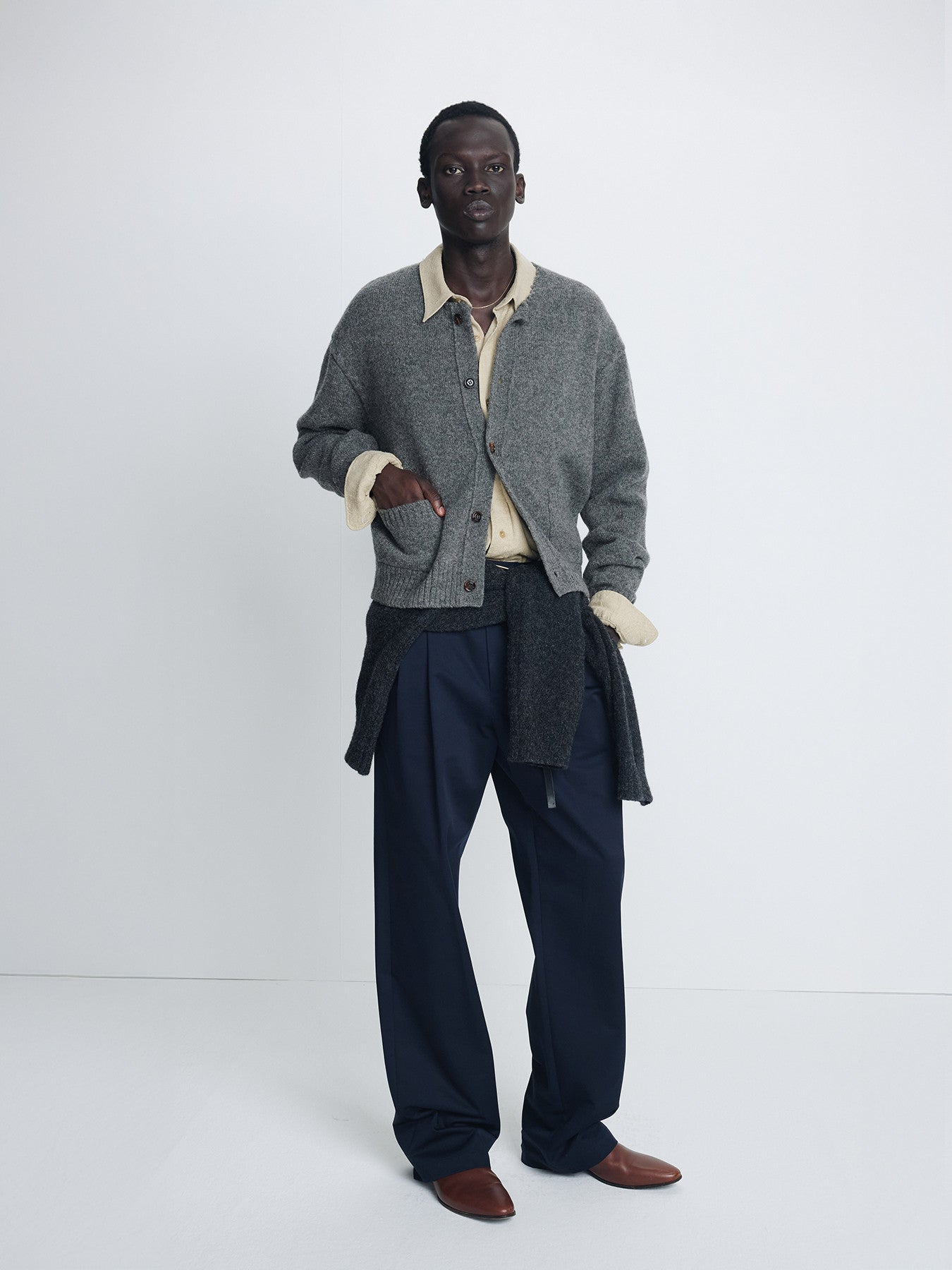 Tonywack - Shetland Wool Raw Cardigan (Medium Charcoal) product image 3 | TRAB K-Fashion Australia