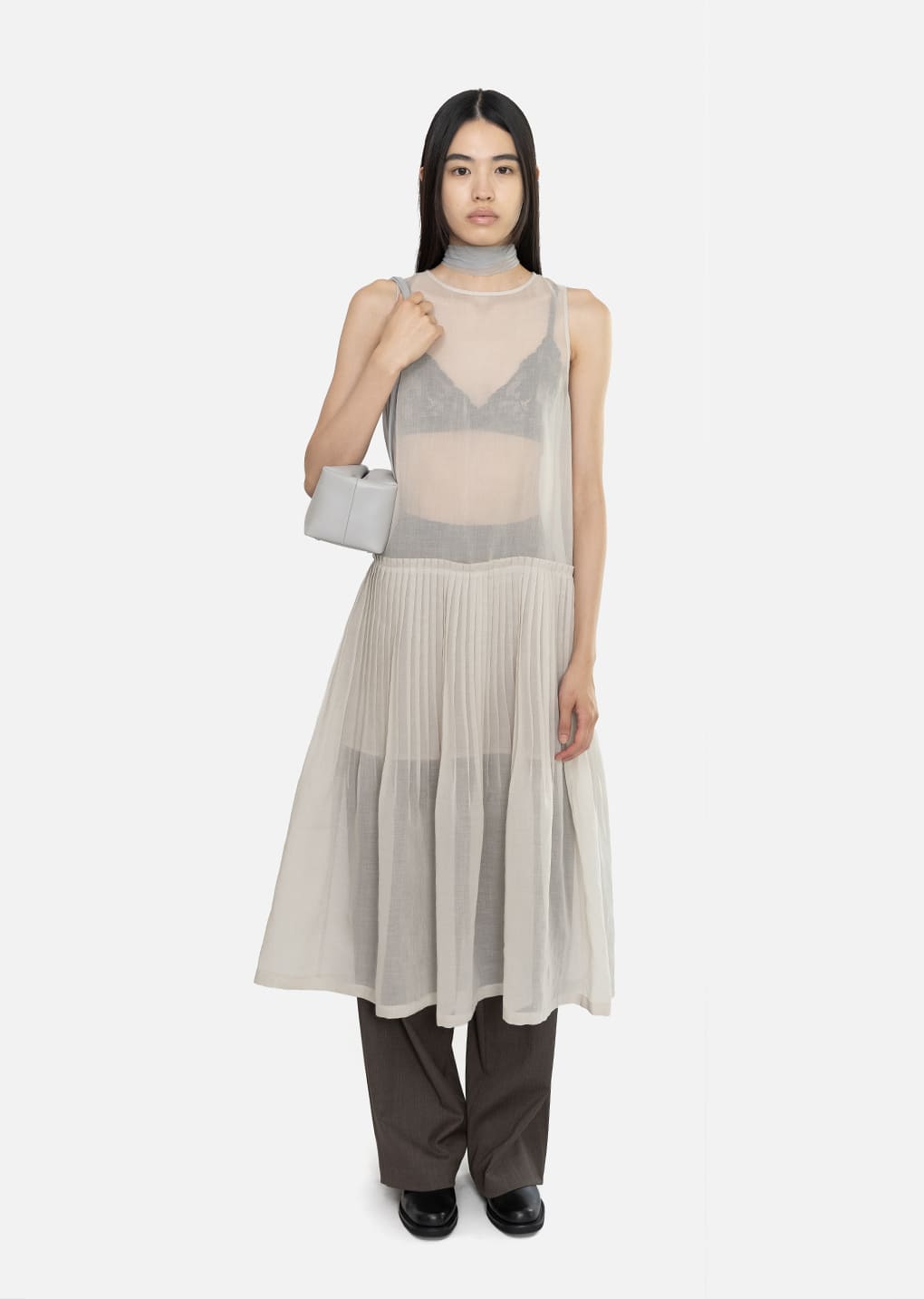 Amomento - Pleated Sleeveless Dress (Beige) product image 2 | TRAB K-Fashion Australia