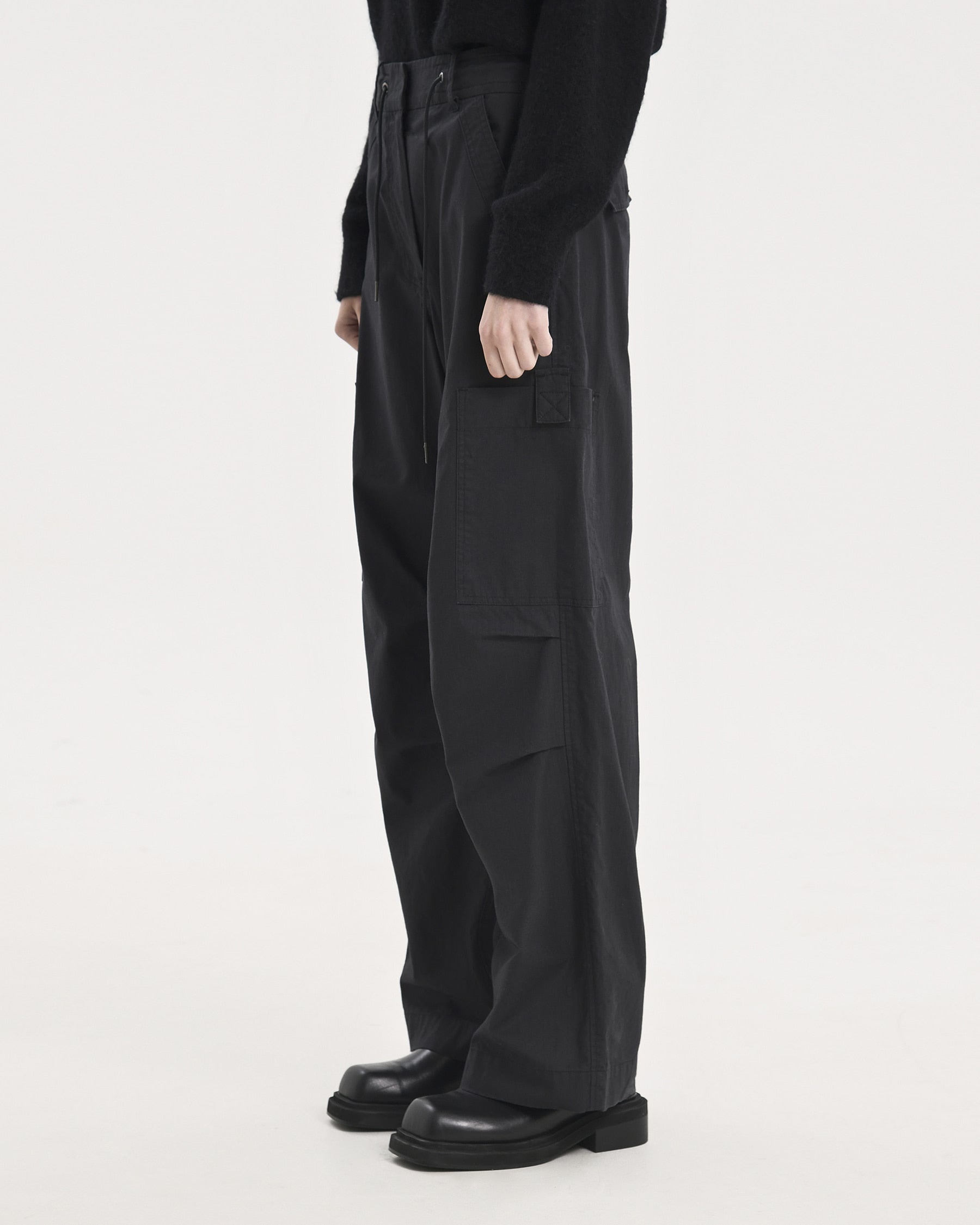 Brownyard - Cargo Pants (Black) product image 2 | TRAB K-Fashion Australia