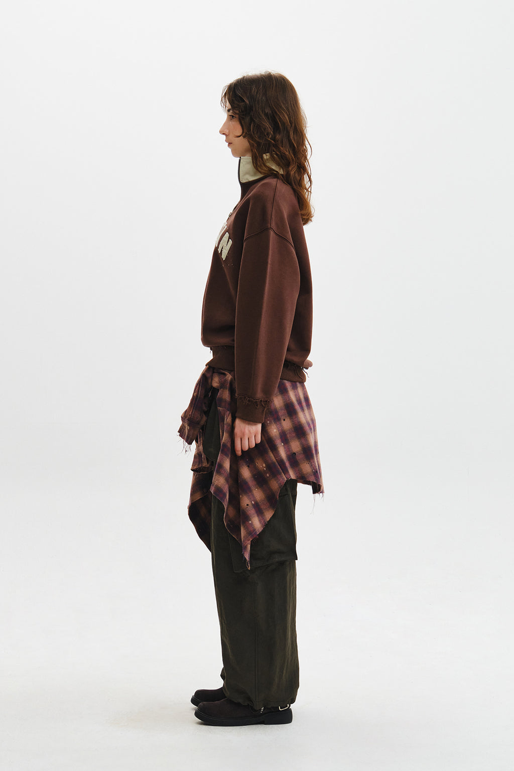 Matin Kim - Applique Logo Collar Quarter Zip Up (Brown) product image 10 | TRAB K-Fashion Australia