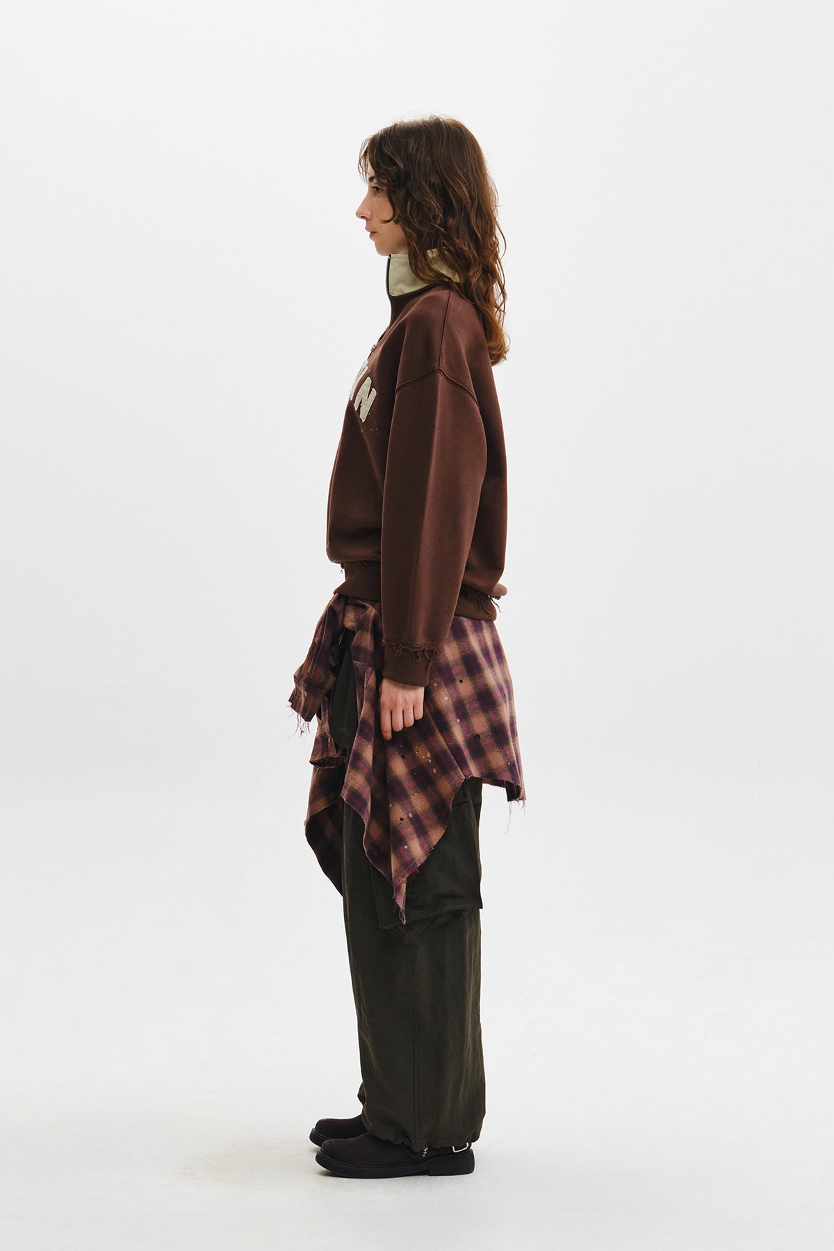 Matin Kim - Applique Logo Collar Quarter Zip Up (Brown) product image 10 | TRAB K-Fashion Australia