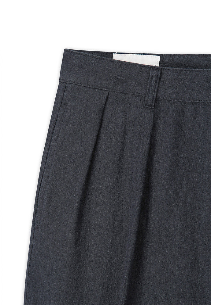 Art if acts - Washed Linen Two Tuck Shorts (Charcoal) product image 10 | TRAB K-Fashion Australia