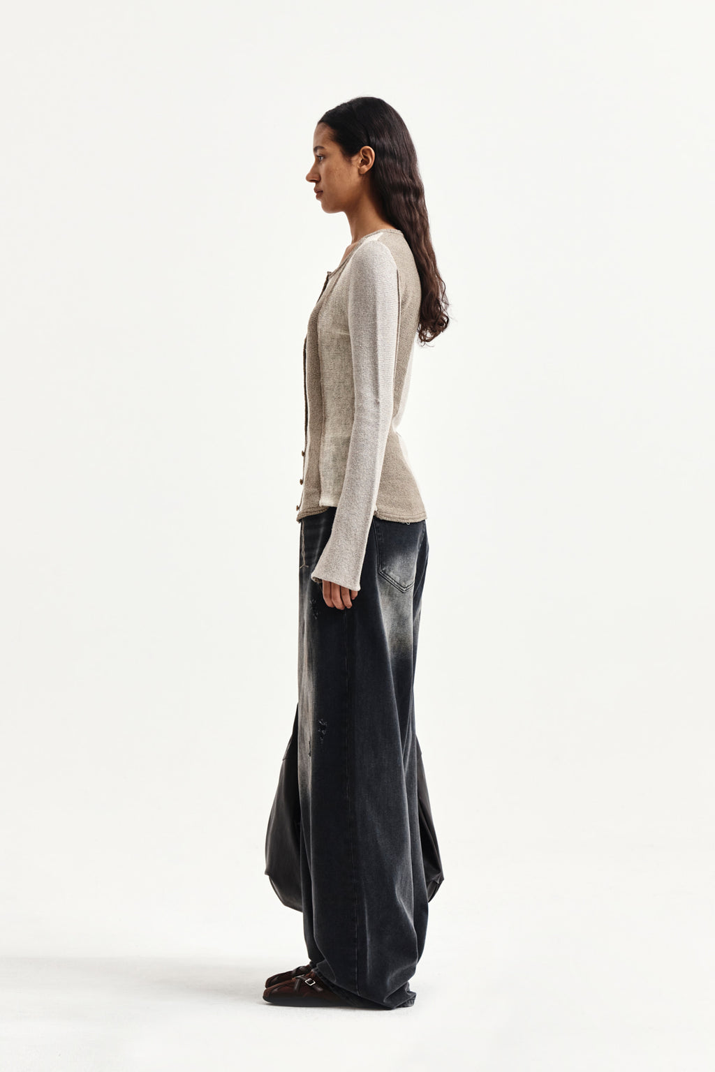 Matin Kim - Color Block Slim Knit Cardigan (Beige) product image 7 | TRAB K-Fashion Australia