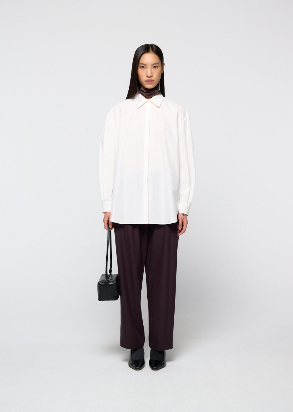 Amomento - Basic oversized shirt (White) product image 2 | TRAB K-Fashion Australia
