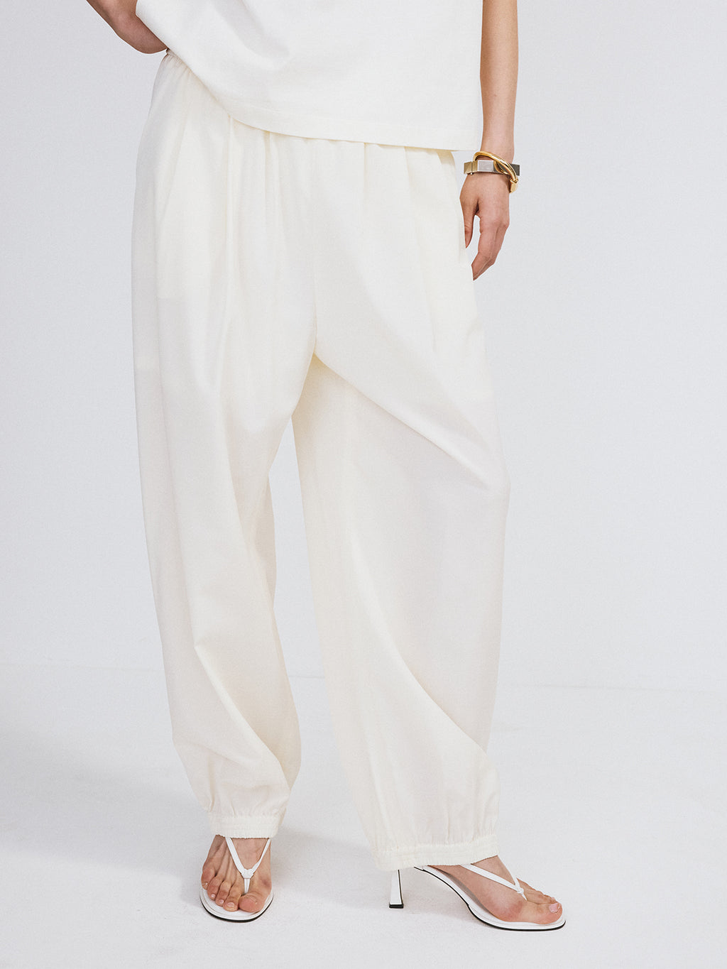 Recto - Banding Jogger Suit Pants (Ivory) product image 4 | TRAB K-Fashion Australia
