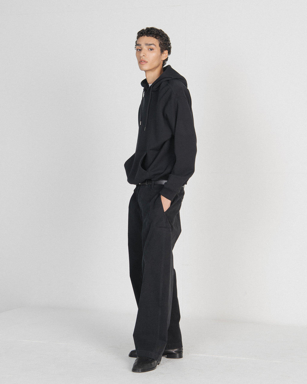 Brownyard - Soft Sweat Hoodie (Black) product image 2 | TRAB K-Fashion Australia