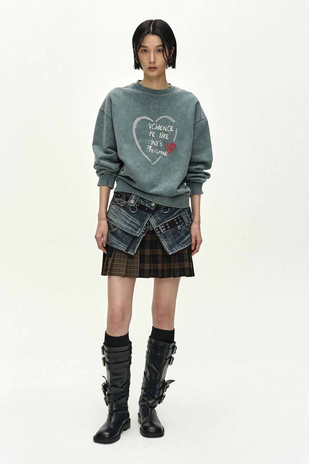 Andersson Bell - (essential) Unisex Heart Fix Sweatshirt (Green) product image 1 | TRAB K-Fashion Australia