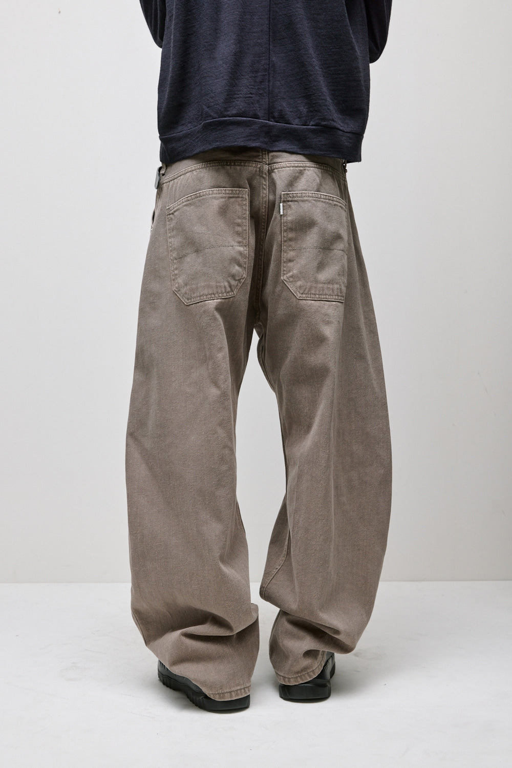 Hatchingroom - Curve Jeans (Washed Olive) product image 13 | TRAB K-Fashion Australia