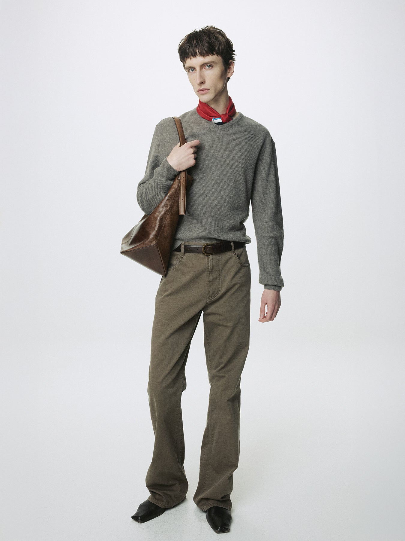 Tonywack - Super Fine Wool Commando V-Neck Knit (Taupe Melange) product image 4 | TRAB K-Fashion Australia
