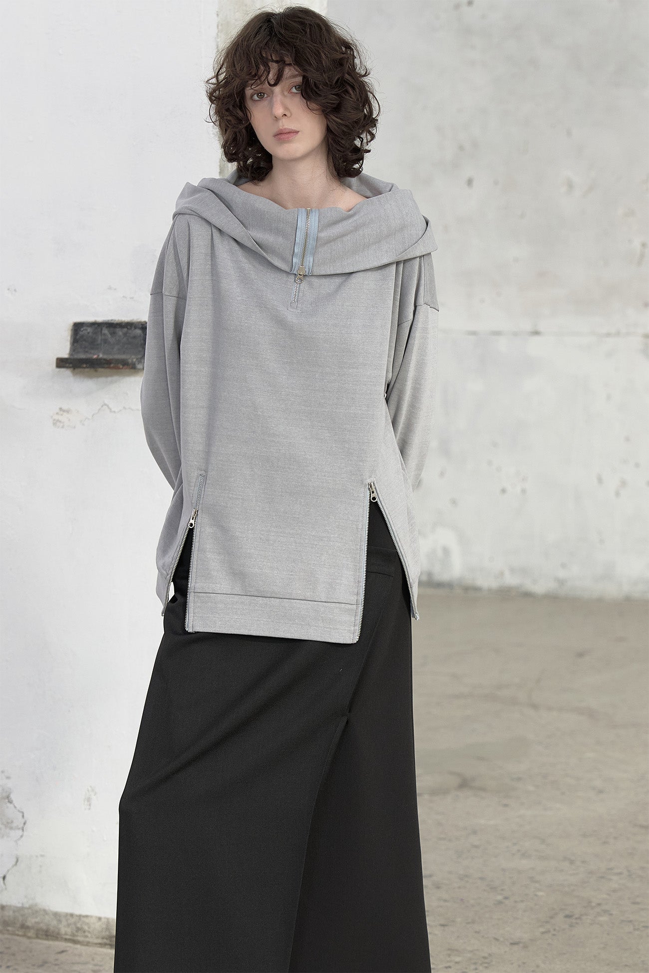 Deinet - Big Hooded Sweat Pullover (Grey) product image 6 | TRAB K-Fashion Australia