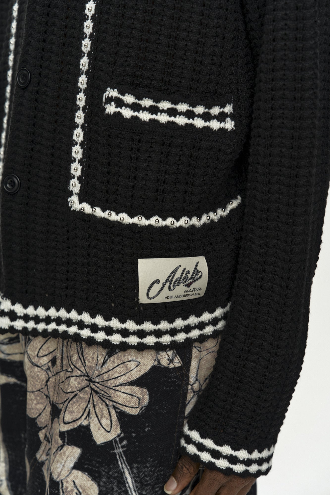 Andersson Bell - Unisex New Fantasia Collar Cardigan (Black) product image 6 | TRAB K-Fashion Australia