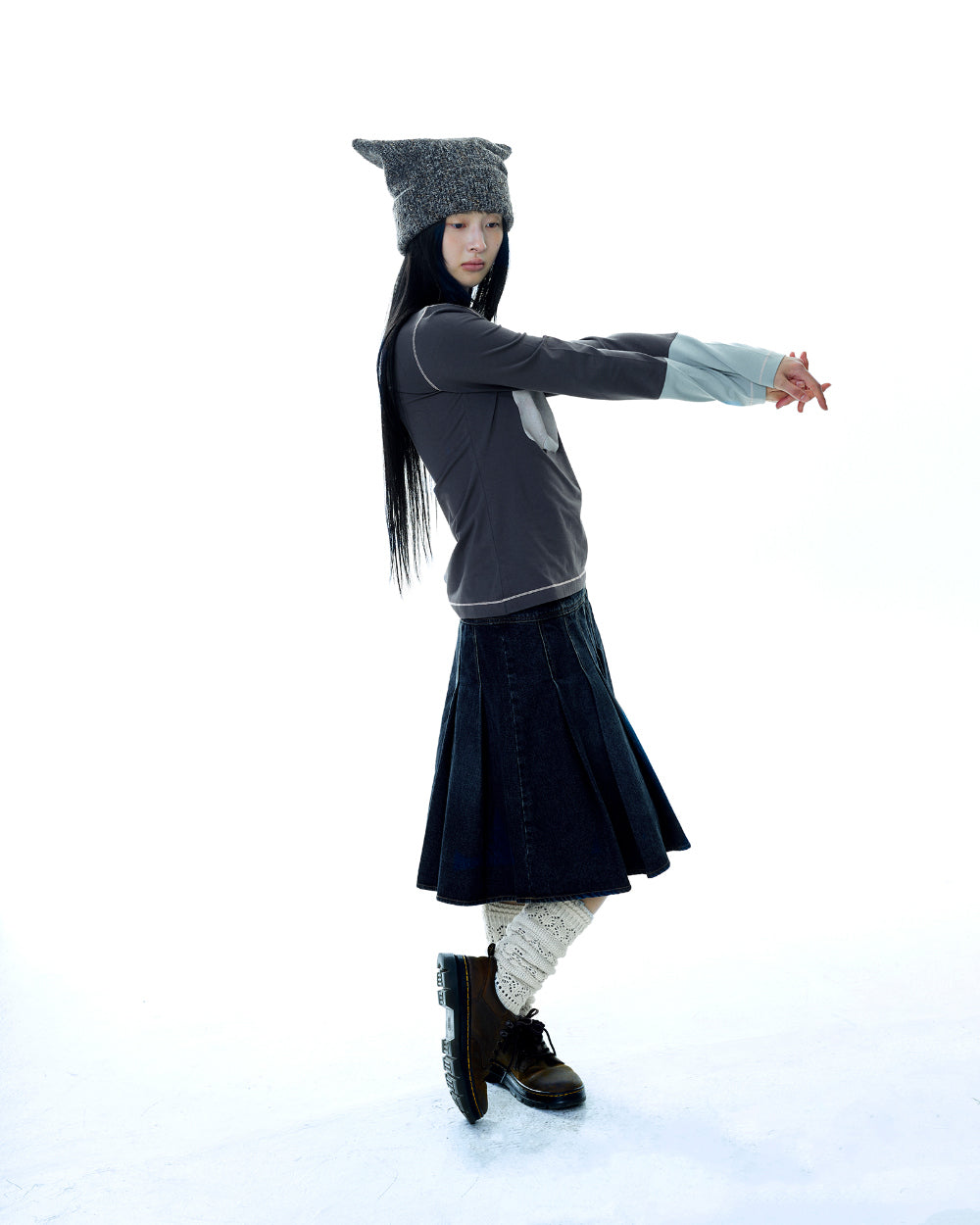 Coyseio - Deep Denim Pleats Skirt (Navy) product image 6 | TRAB K-Fashion Australia