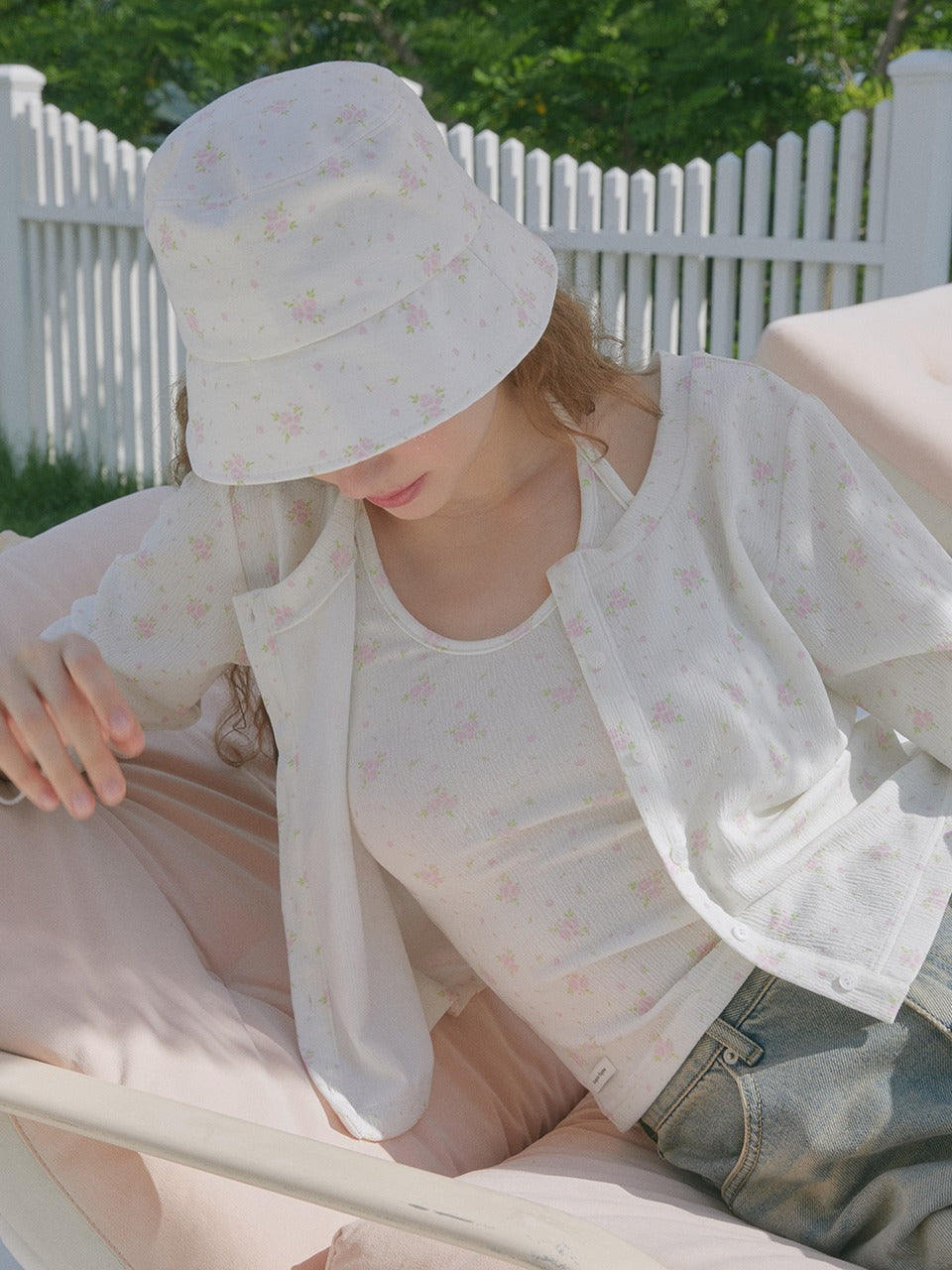 Margarin Fingers - Floral Bucket Hat (Light Pink) product image 1 | TRAB K-Fashion Australia
