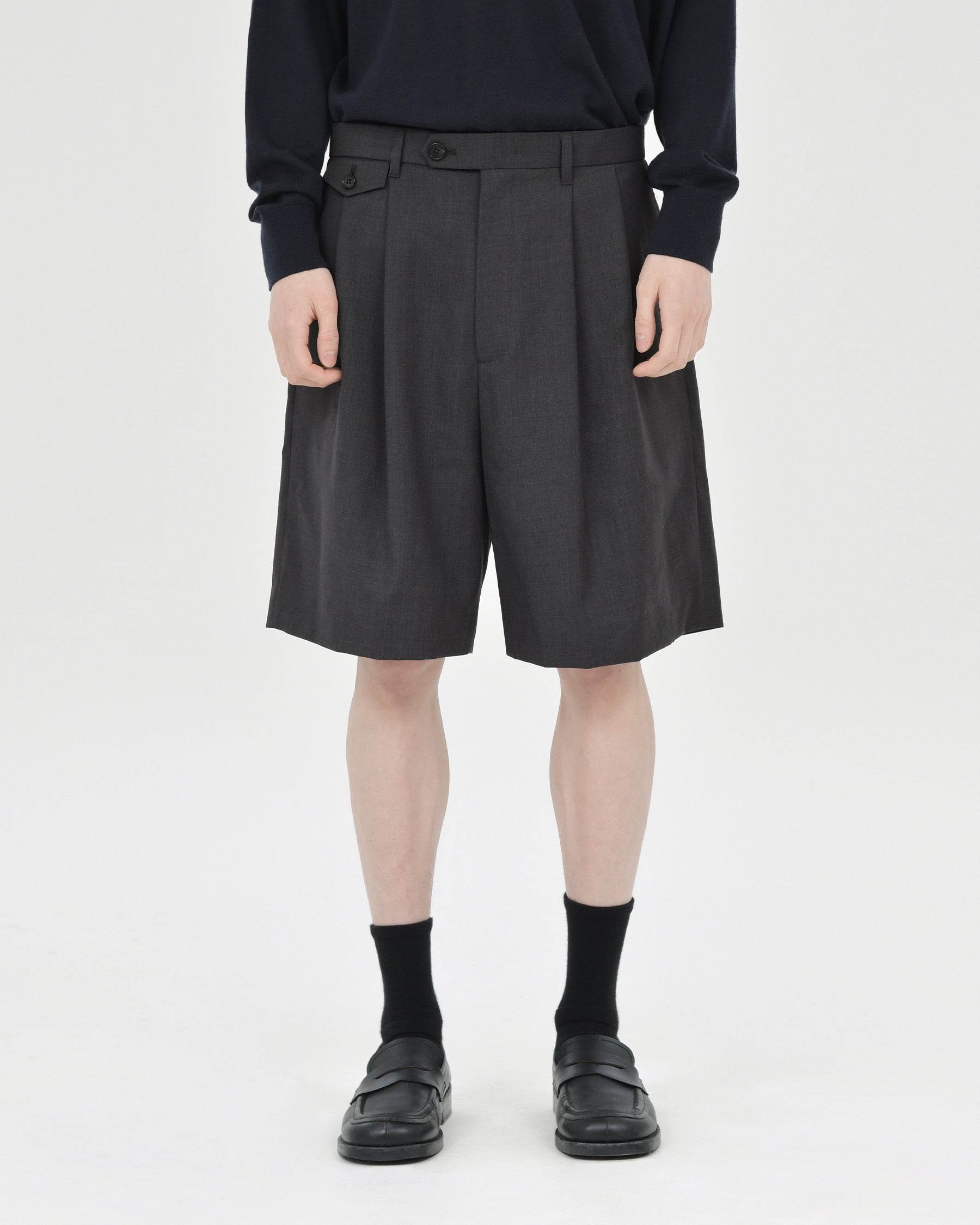 Brownyard - Wool Half Pants (Charcoal) product image 1 | TRAB K-Fashion Australia