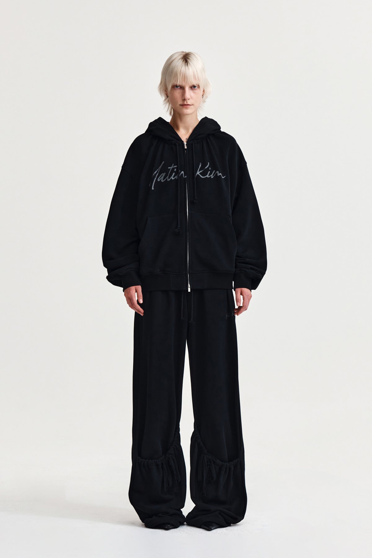Matin Kim - Drawstring Point Sweatpants (Black) product image 11 | TRAB K-Fashion Australia