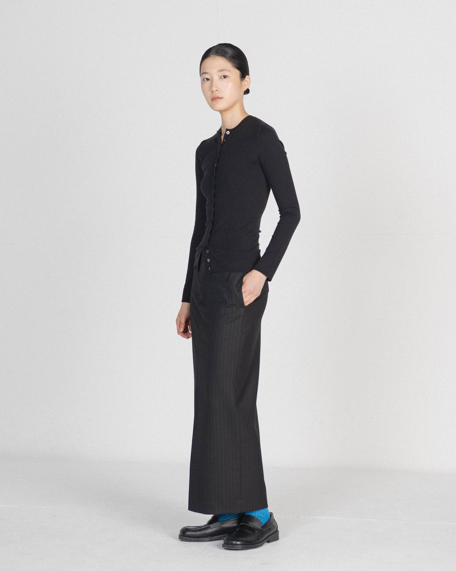 Brownyard - Slim Round Cardigan (Black) product image 4 | TRAB K-Fashion Australia