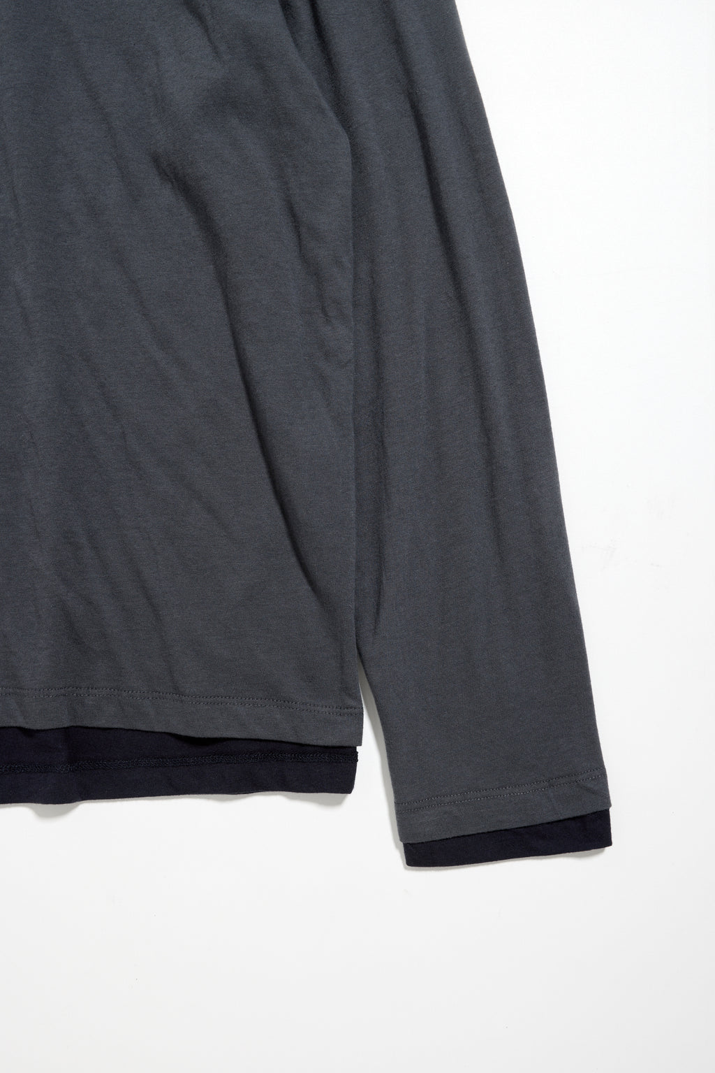 Hatchingroom - Two Face Tee (Graphite/Dark Navy) product image 4 | TRAB K-Fashion Australia