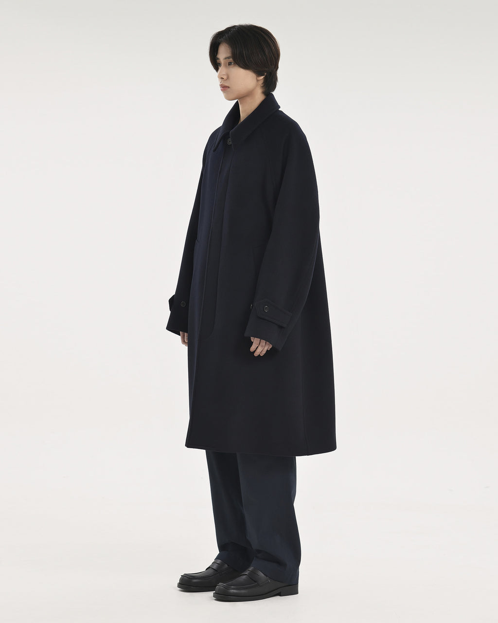 Brownyard - Balmacaan Coat (Dark Navy) product image 3 | TRAB K-Fashion Australia