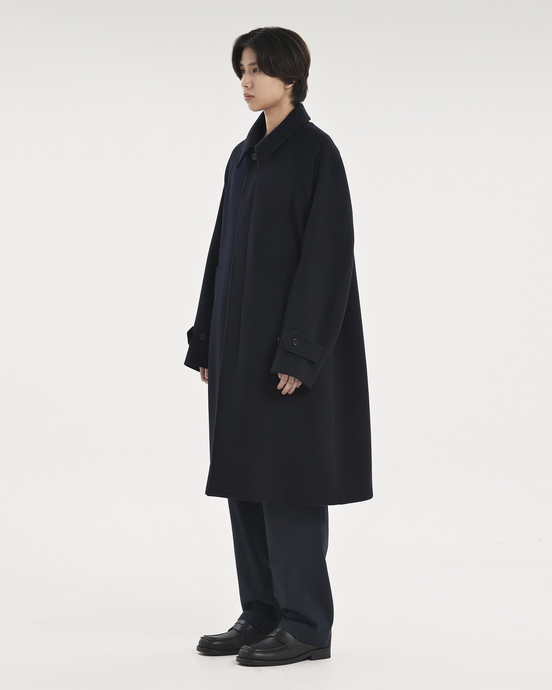 Brownyard - Balmacaan Coat (Dark Navy) product image 3 | TRAB K-Fashion Australia