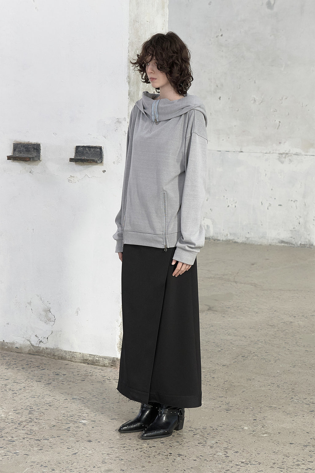 Deinet - Big Hooded Sweat Pullover (Grey) product image 2 | TRAB K-Fashion Australia