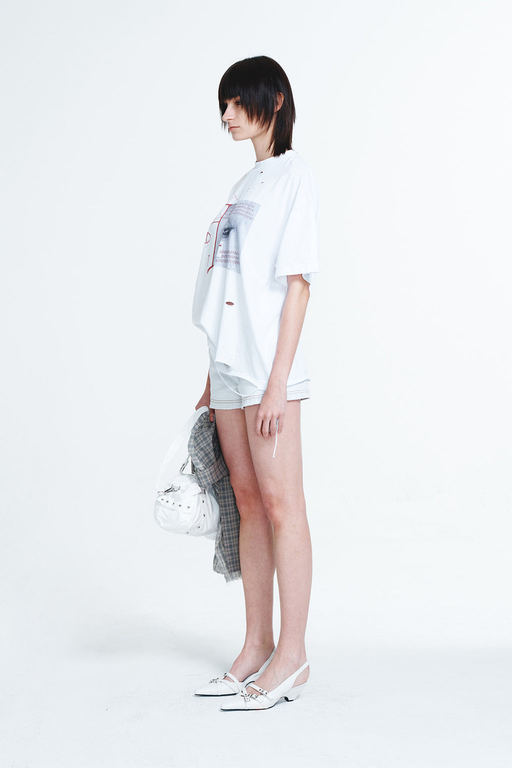 Deinet - Denim Shorts (Ice Blue) product image 2 | TRAB K-Fashion Australia