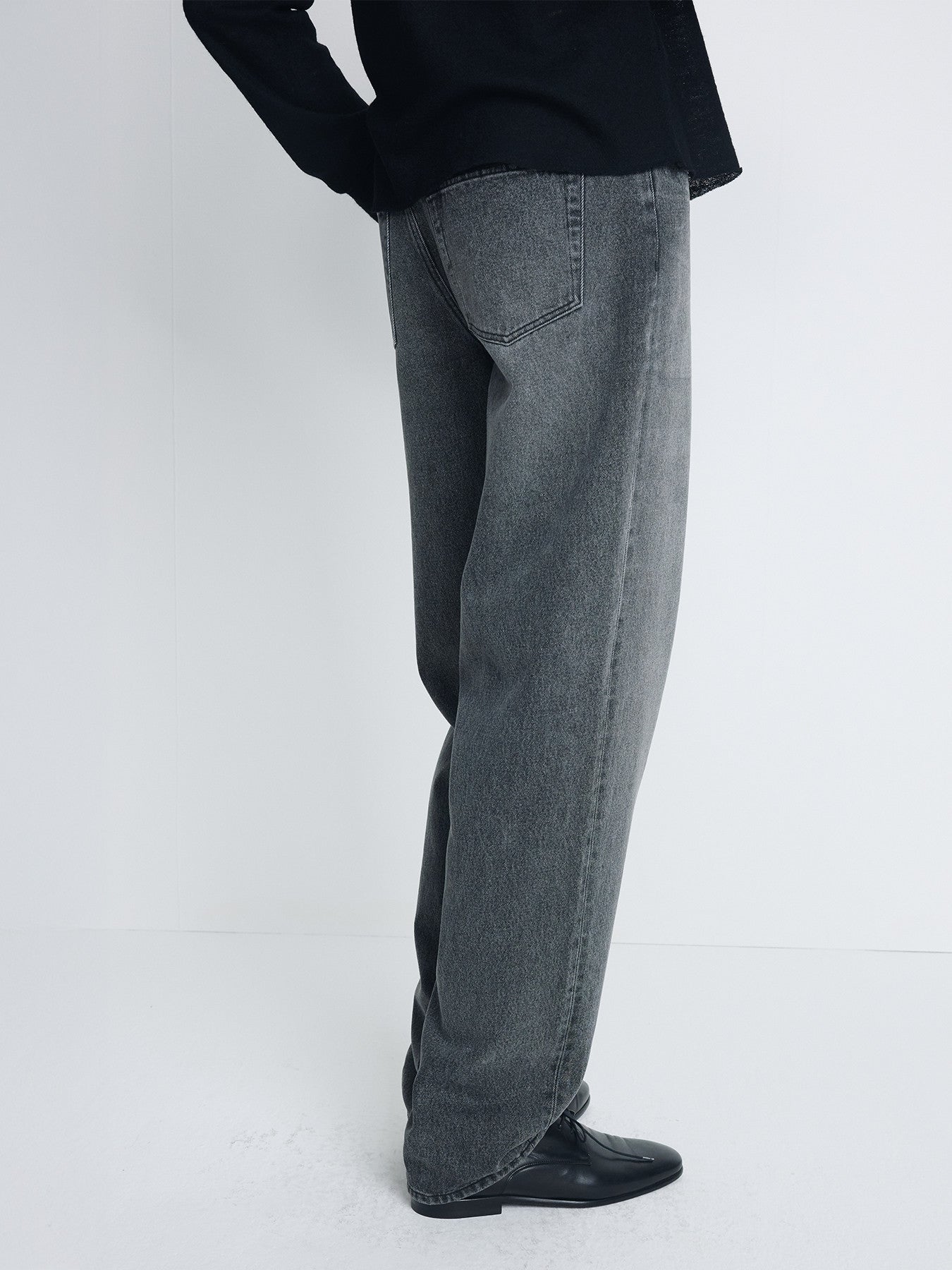 Tonywack - Loose Tapered Denim Jeans (Vintage Faded Black) product image 7 | TRAB K-Fashion Australia