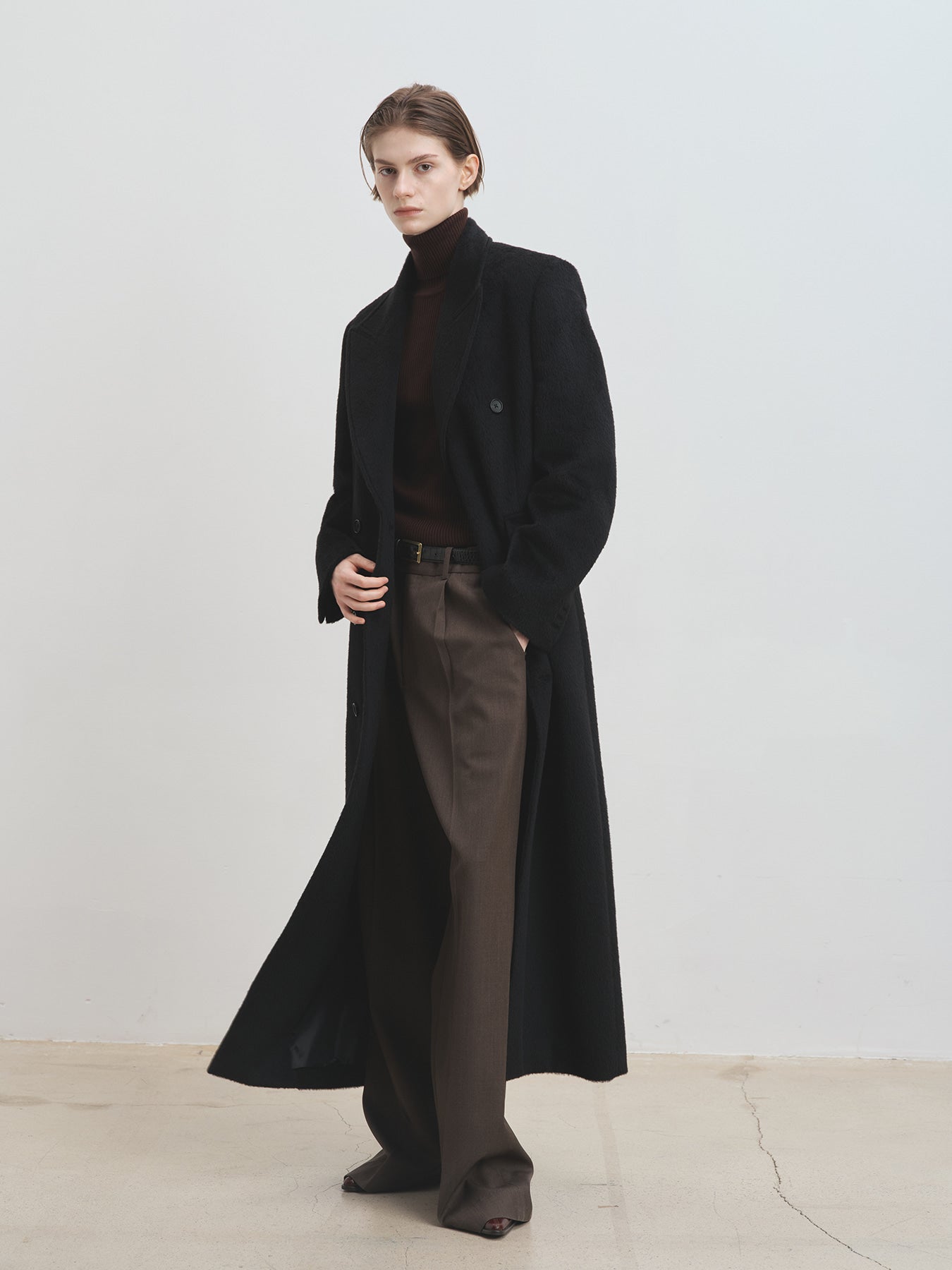 Tonywack - Slim-Fit Ribbed Turtleneck (Brown) product image 4 | TRAB K-Fashion Australia