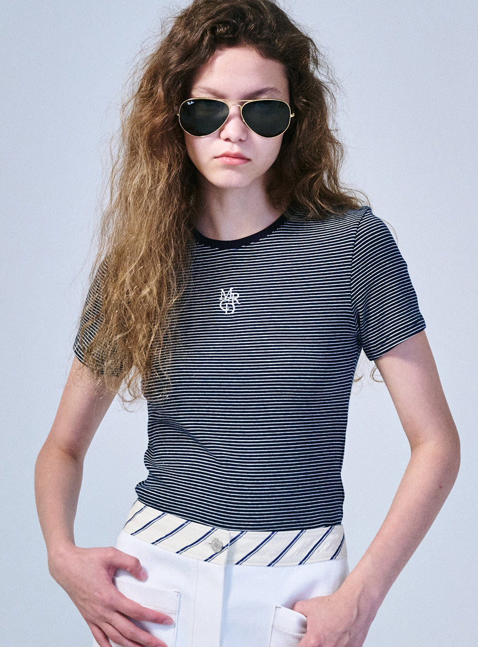 Mardi Mercredi - Tshirt Stripe Small Logo Mrcd (Navy Ivory) product image 1 | TRAB K-Fashion Australia
