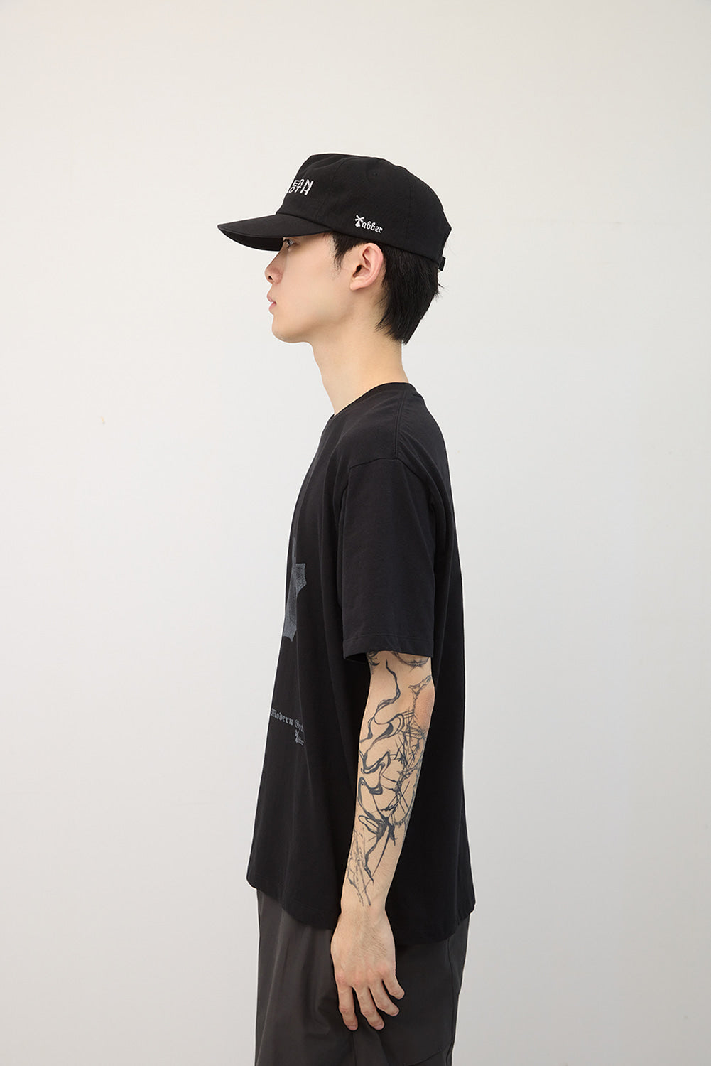 Hatchingroom - Tabber Modern Goth Cap (Washed Black) product image 12 | TRAB K-Fashion Australia