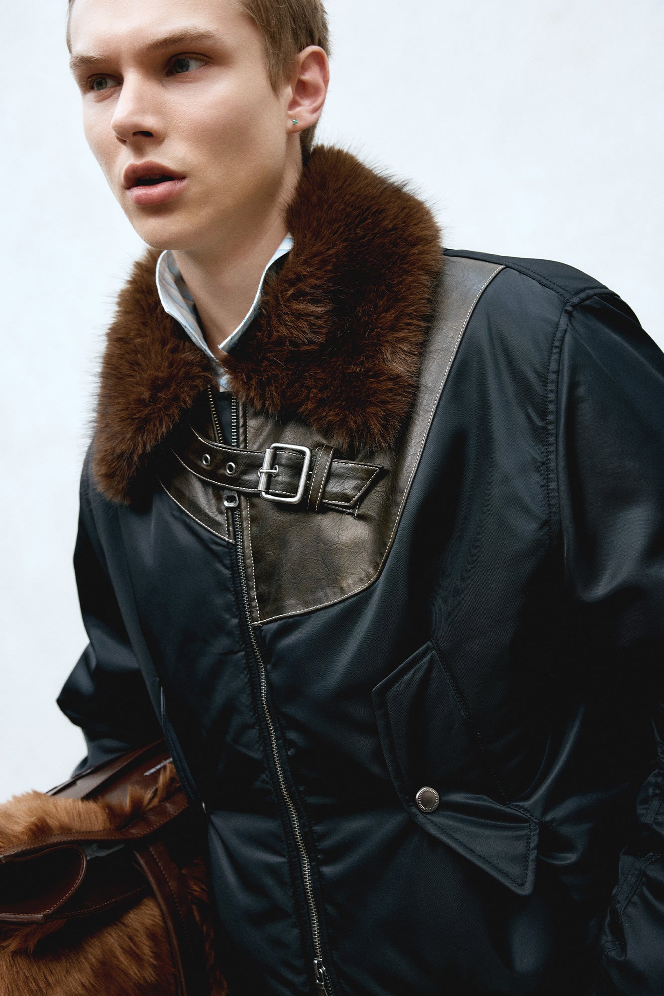 Andersson Bell - Fur Collar Leather Patch Ma-1 Bomber (Black) product image 5 | TRAB K-Fashion Australia