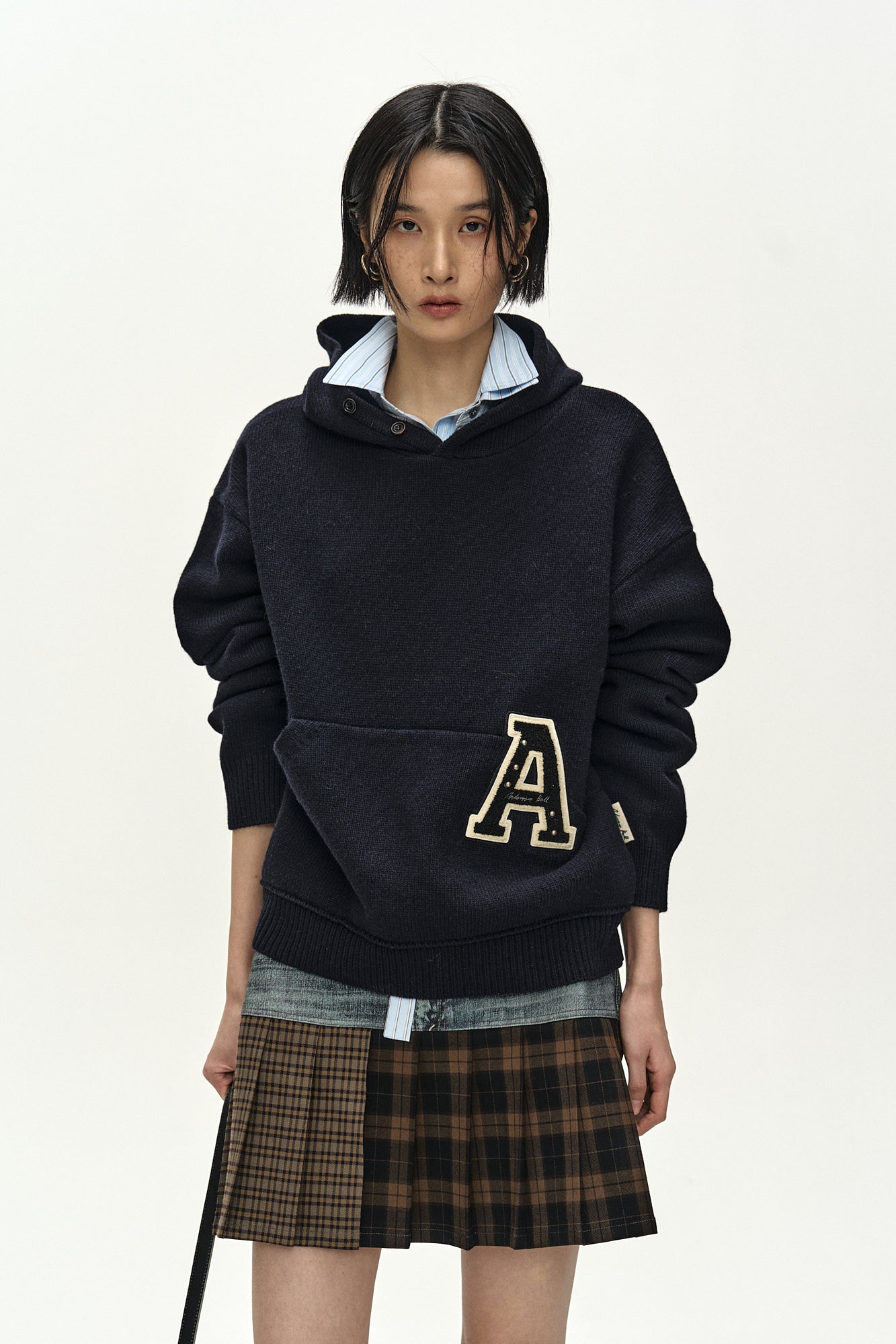Andersson Bell - (essential) Unisex Varsity Patch Hoodie (dark Navy) (Dark Navy) product image 6 | TRAB K-Fashion Australia