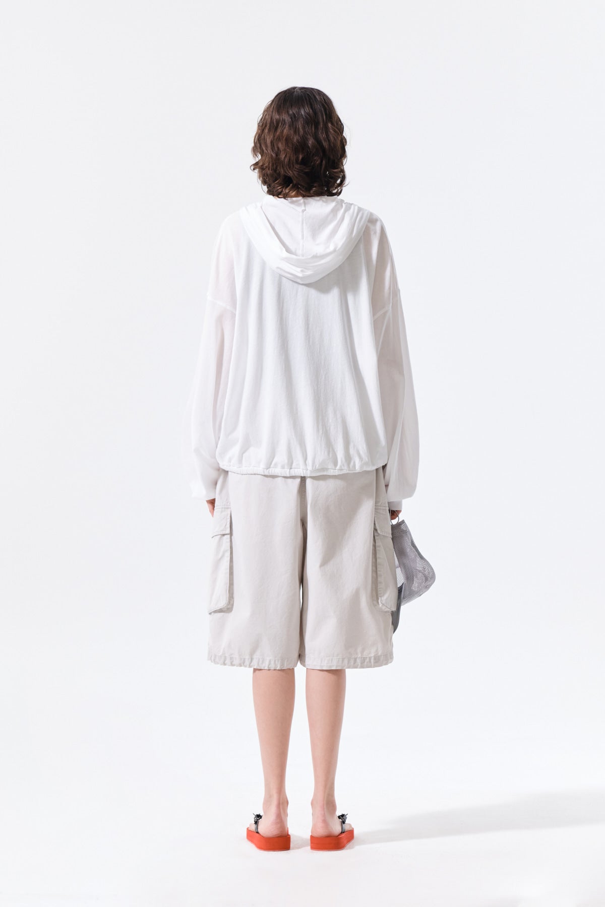 Matin Kim - Matin 16 Applique Logo Hoody Zip Up (White) product image 8 | TRAB K-Fashion Australia