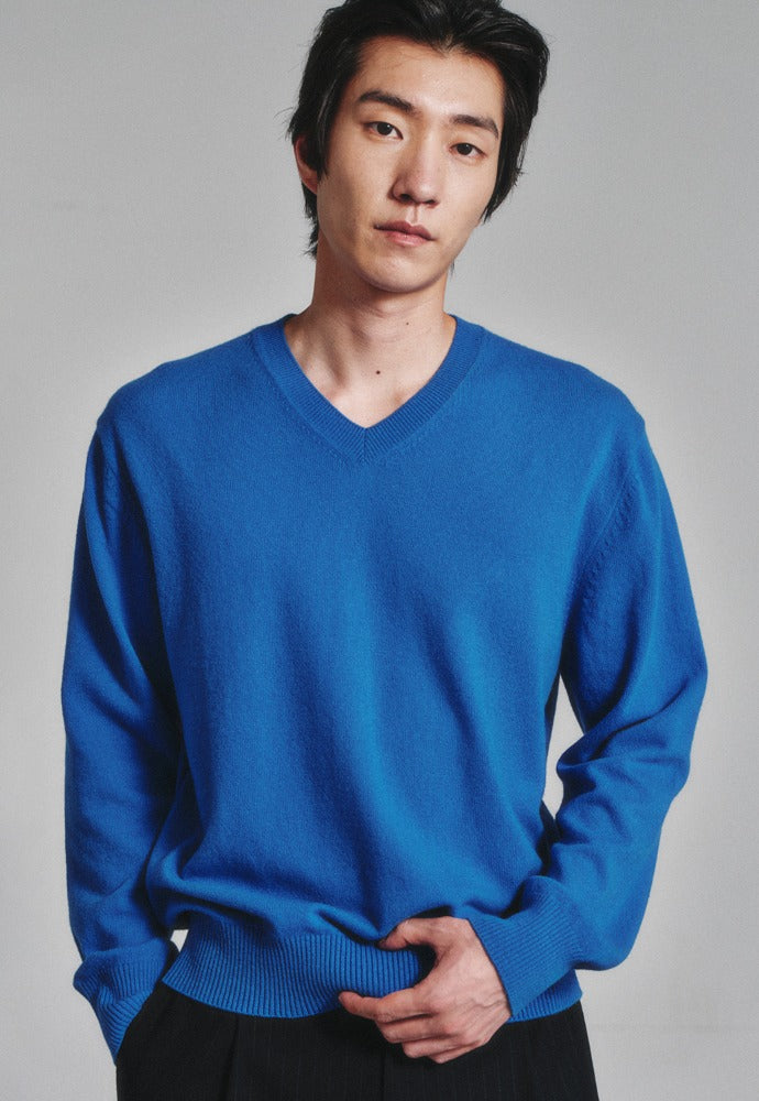Art if acts - Cashmere V-Neck Knit (Cobalt Blue) product image 1 | TRAB K-Fashion Australia