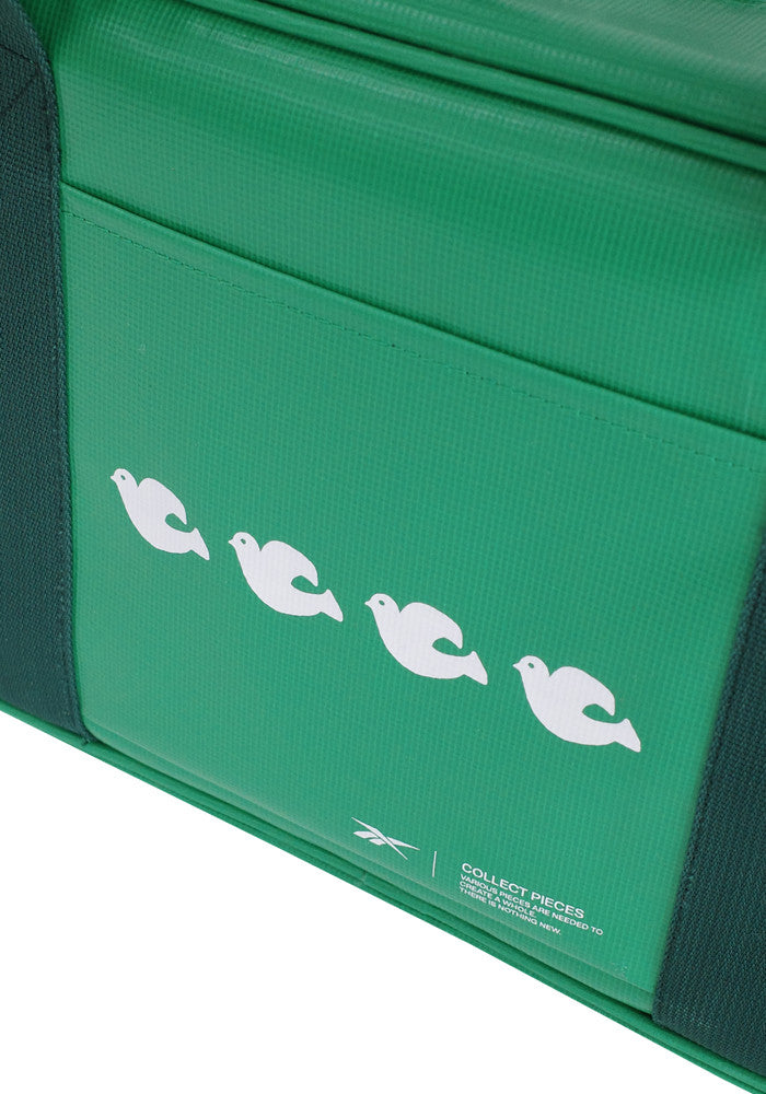 Collect Pieces - Four Birds Sports Bag (Green) product image 2 | TRAB K-Fashion Australia
