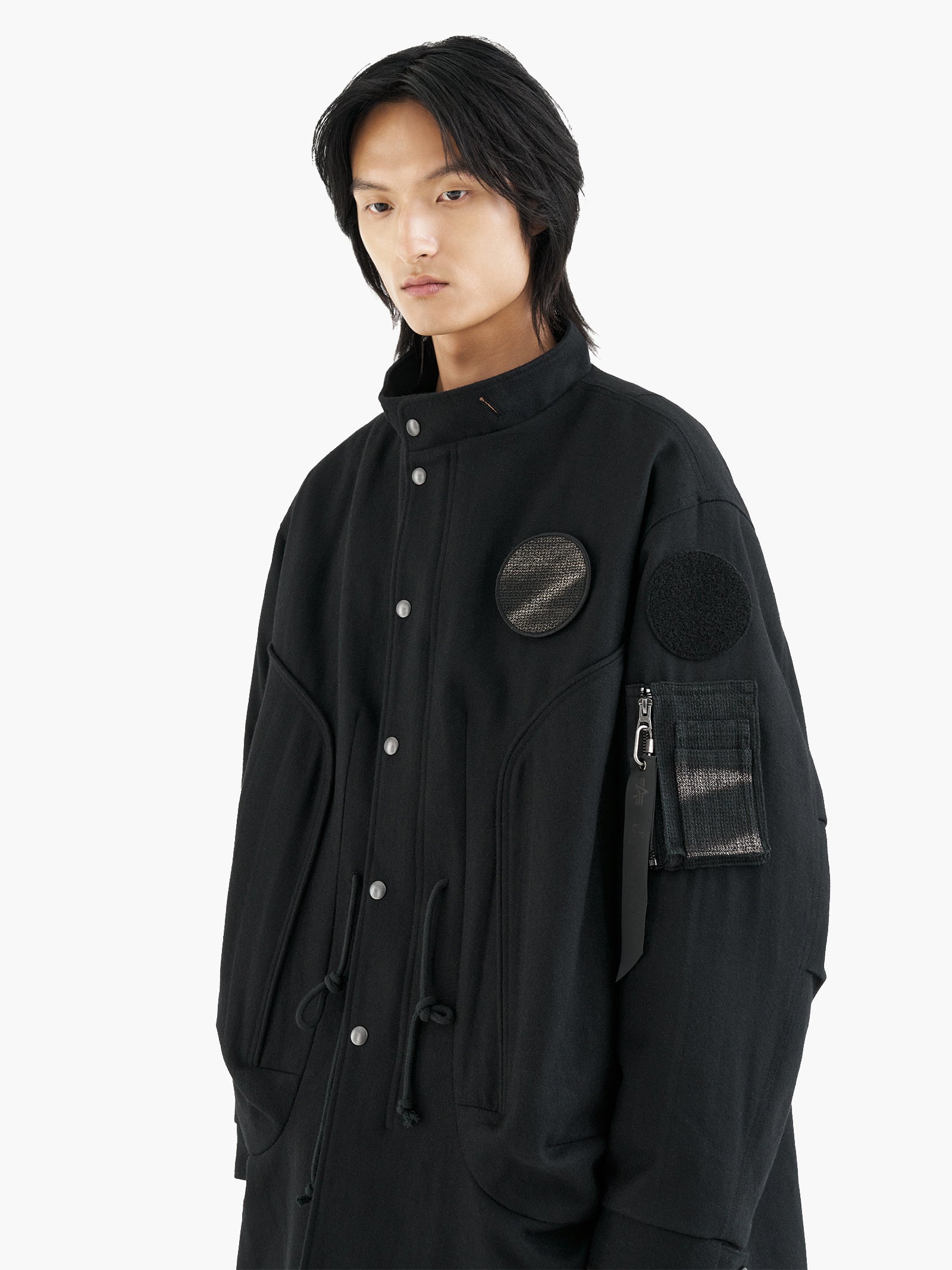 Jiyong Kim - Sun-Bleached Detachable Hood Fishtail Coat (Black) product image 6 | TRAB K-Fashion Australia