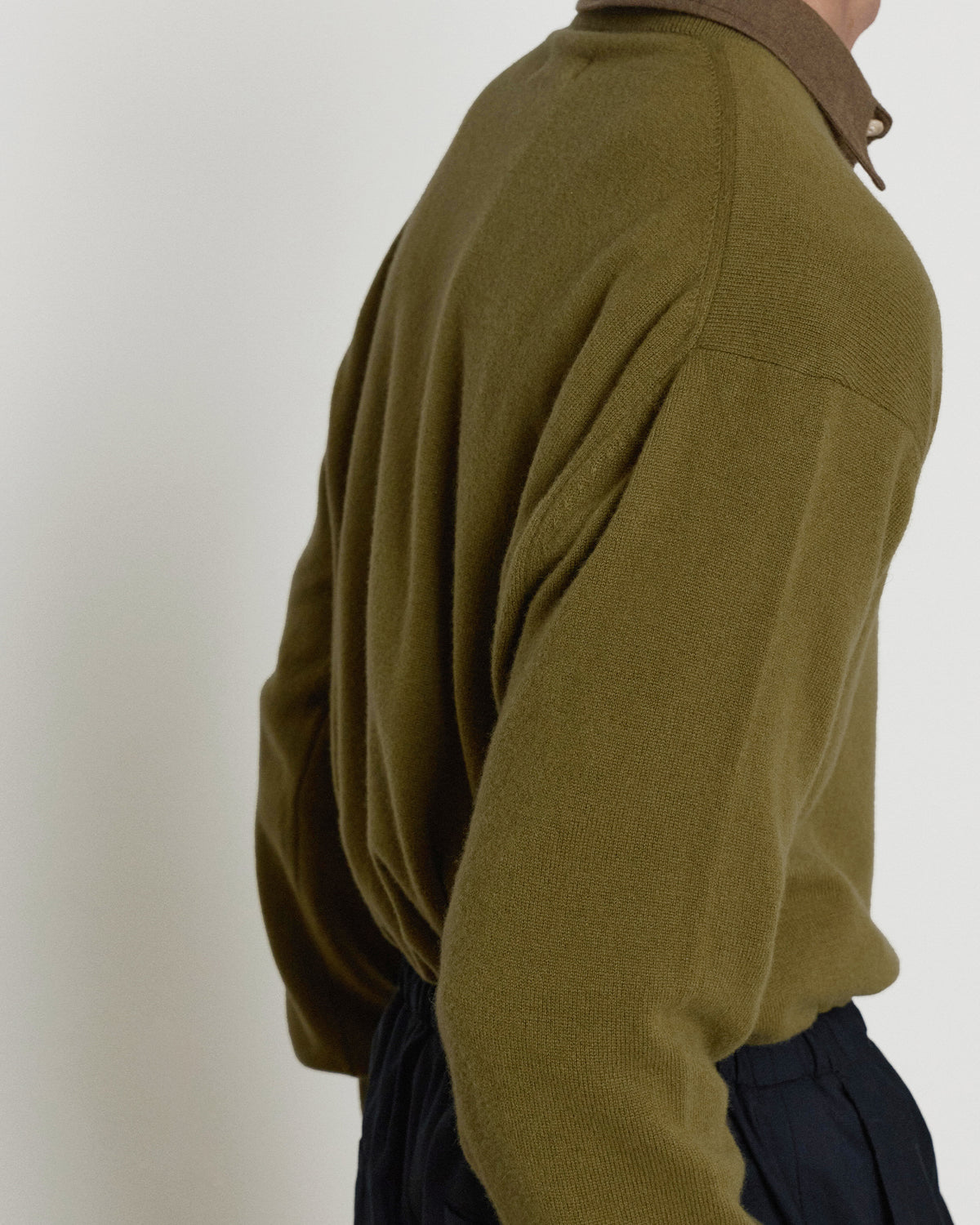 Brownyard - Extra Super Fine V Neck Knit (Olive) product image 3 | TRAB K-Fashion Australia